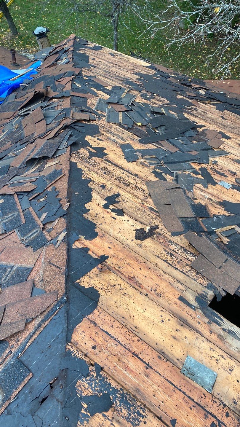 Roof Replacement using CertainTeed Landmark by 180 Contractors