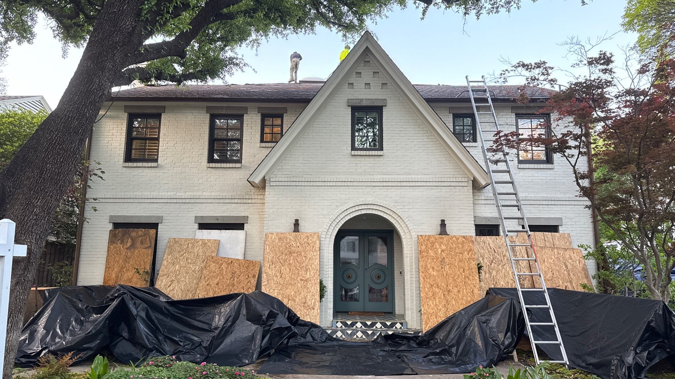 Project in Dallas by Armor Roofing | Exteriors