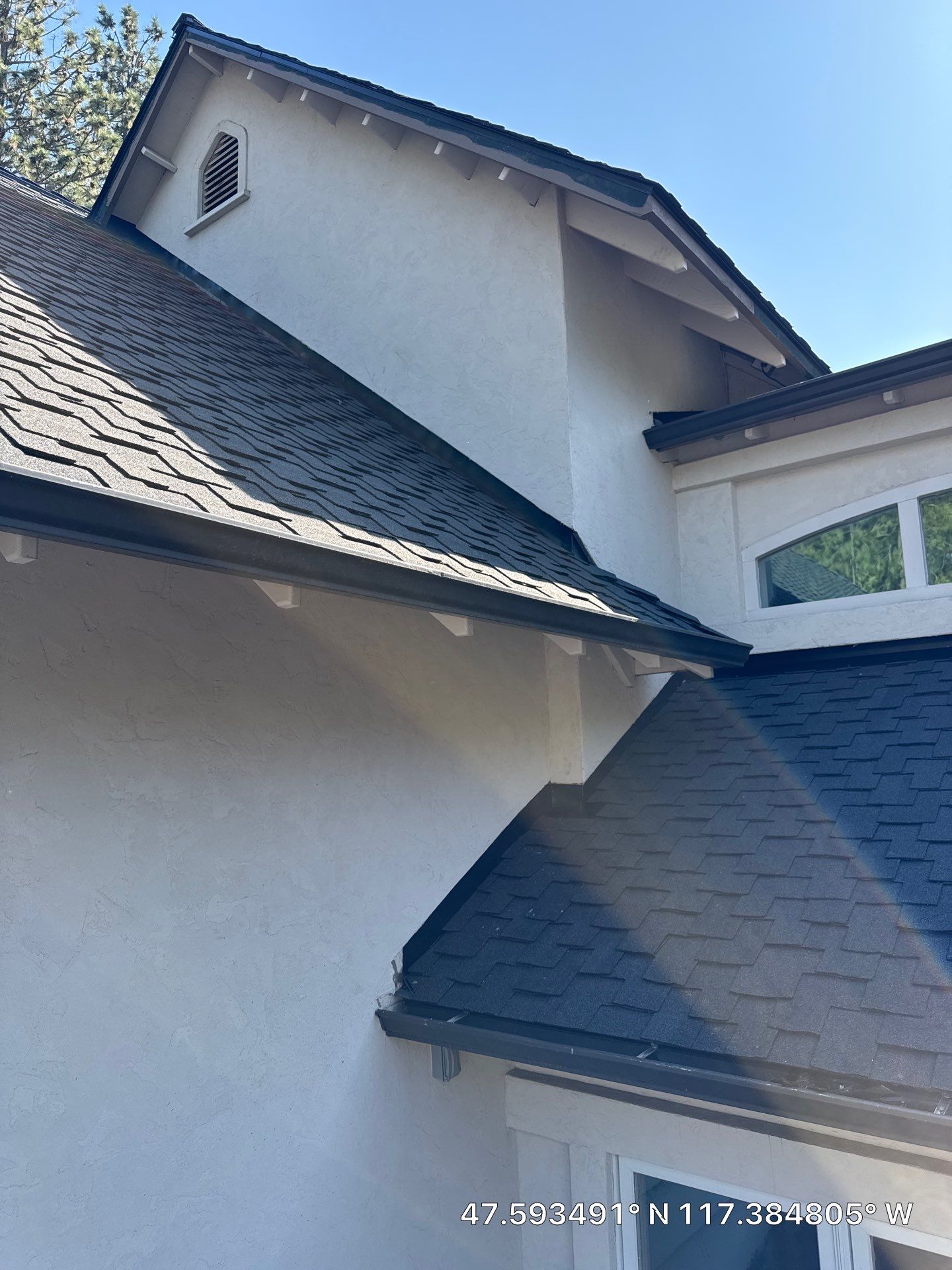 East South Ridge Drive Spokane Washington by Alpine Roofing