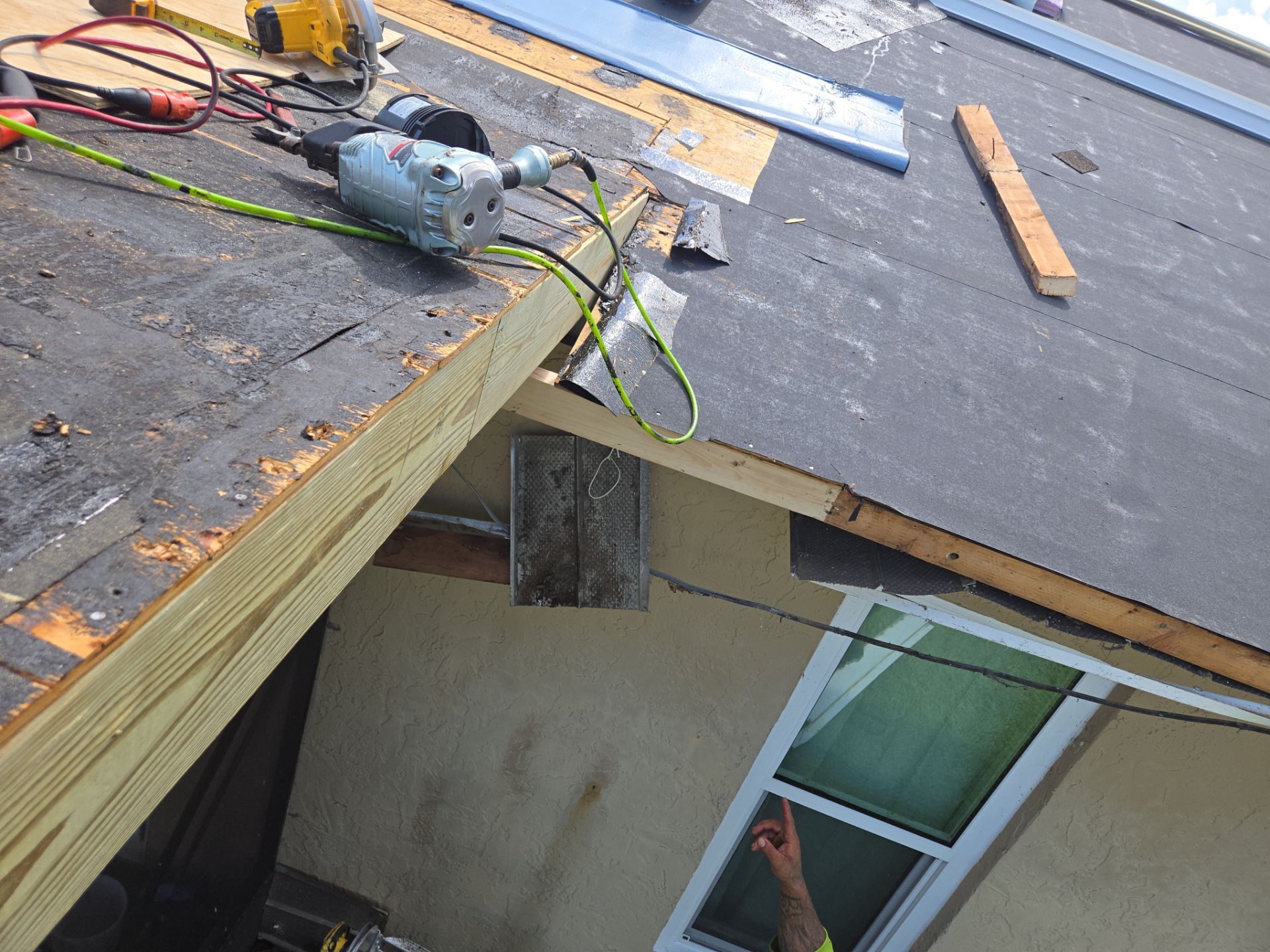 Project in Seminole 33778 by Mitchell Roofing Company LLC