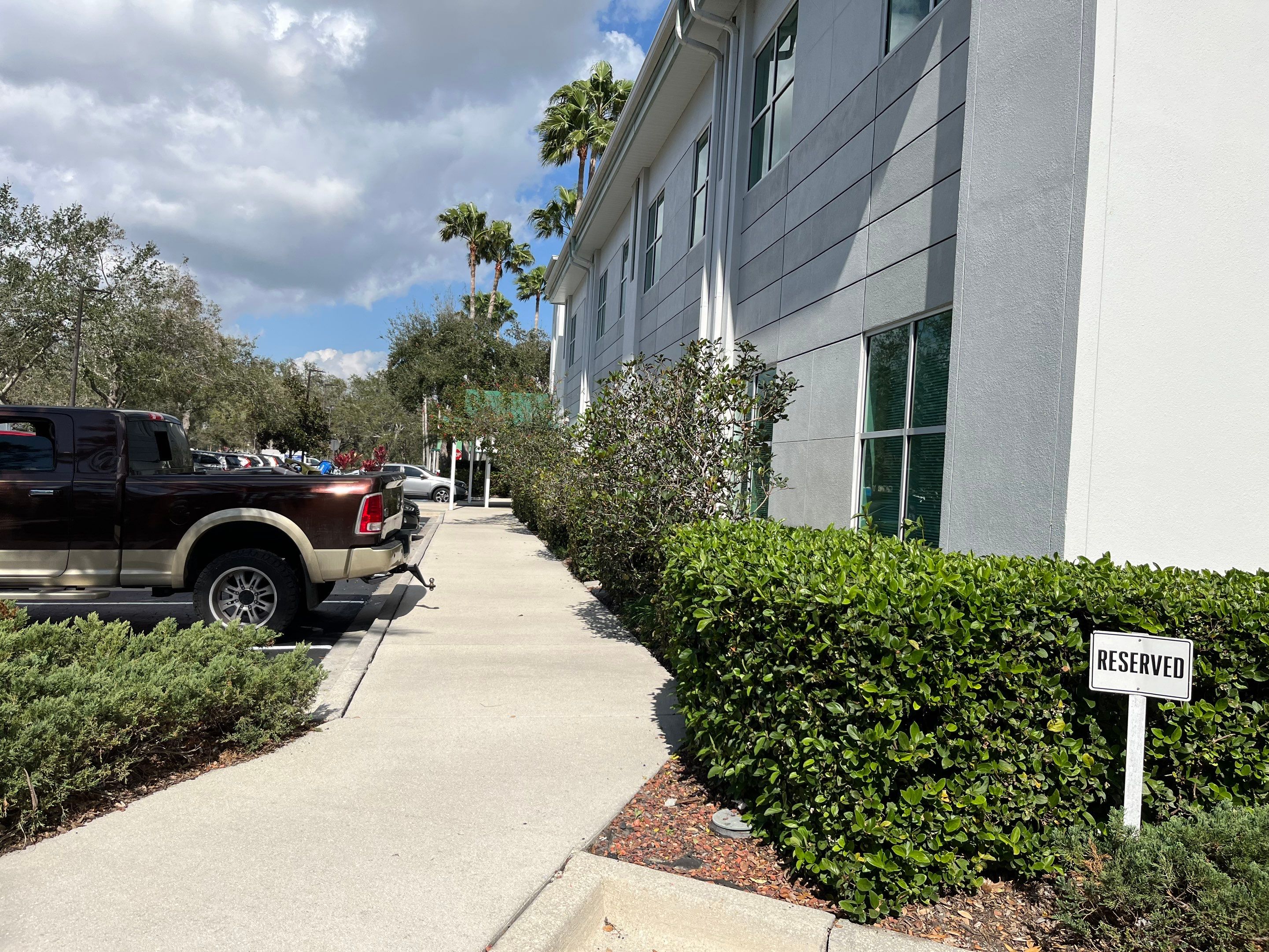 6-Inch White Seamless Gutters in Sarasota FL by Gutter Professors