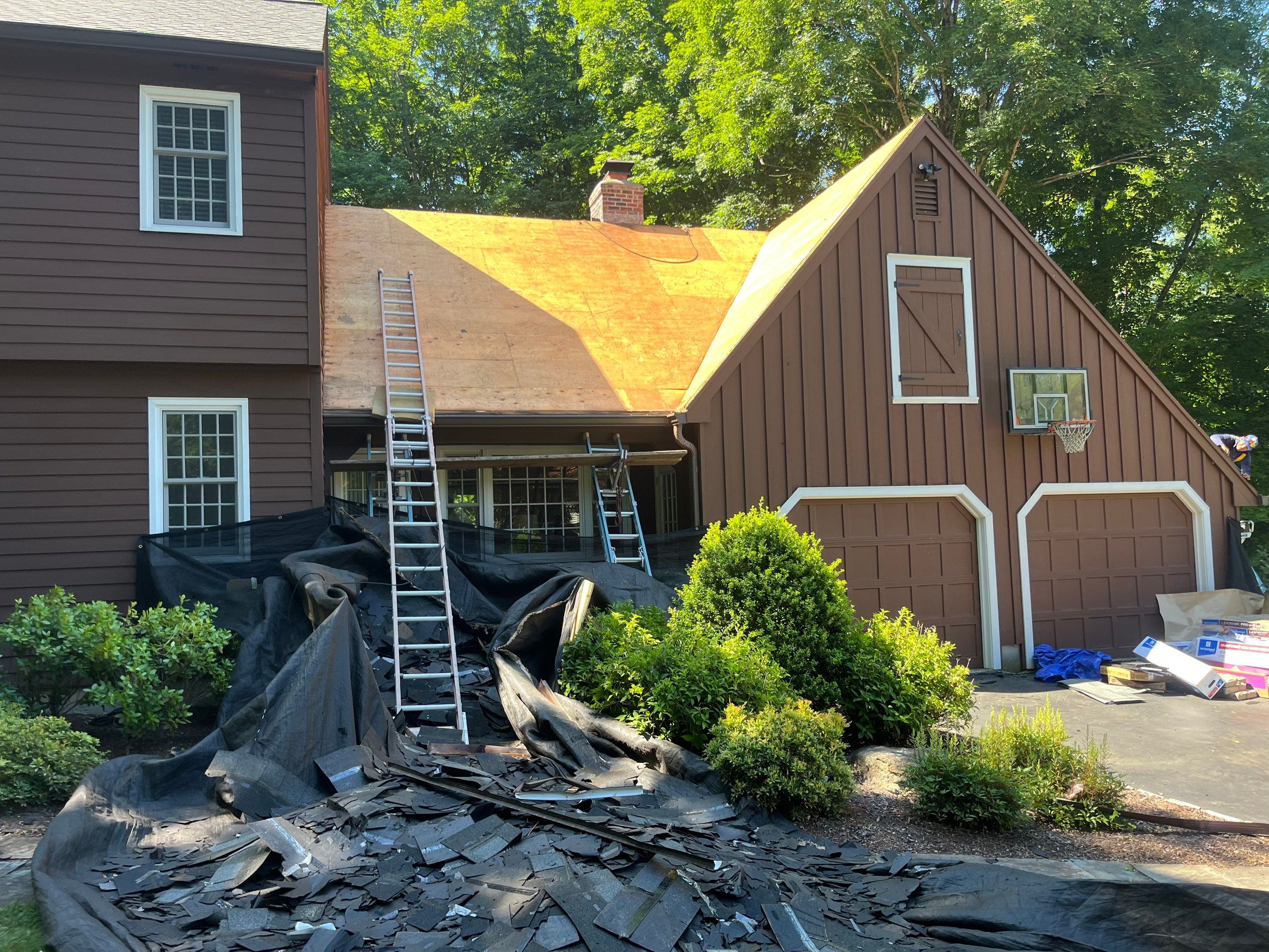 DiGiorgi does a brand new roof in Cheshire, CT by DiGiorgi Roofing and Siding Inc