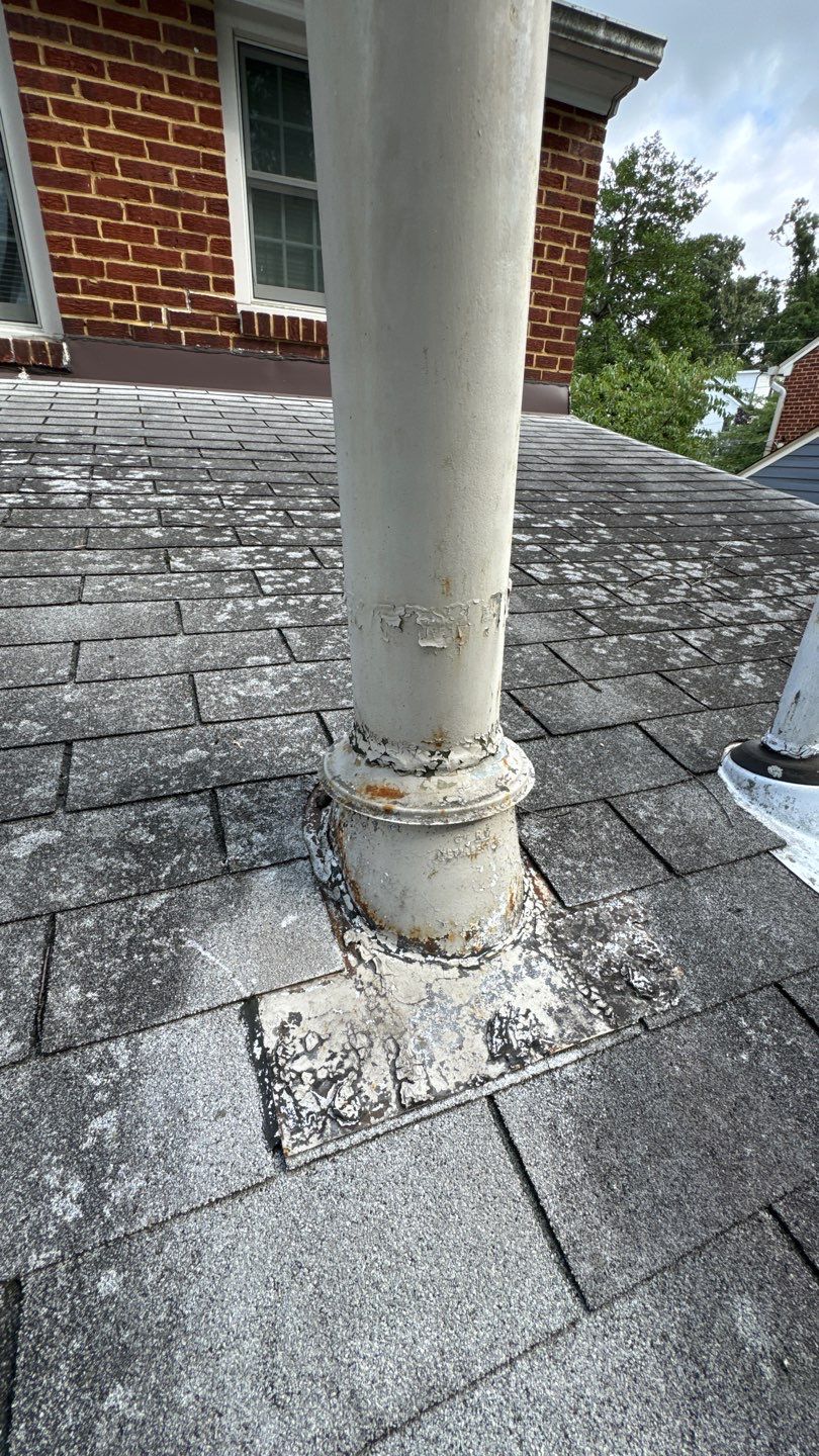 Arlington: Residential Roof Replacement With CertainTeed Landmark Designer Shingles in Georgetown Gray by RM Banning, Inc.