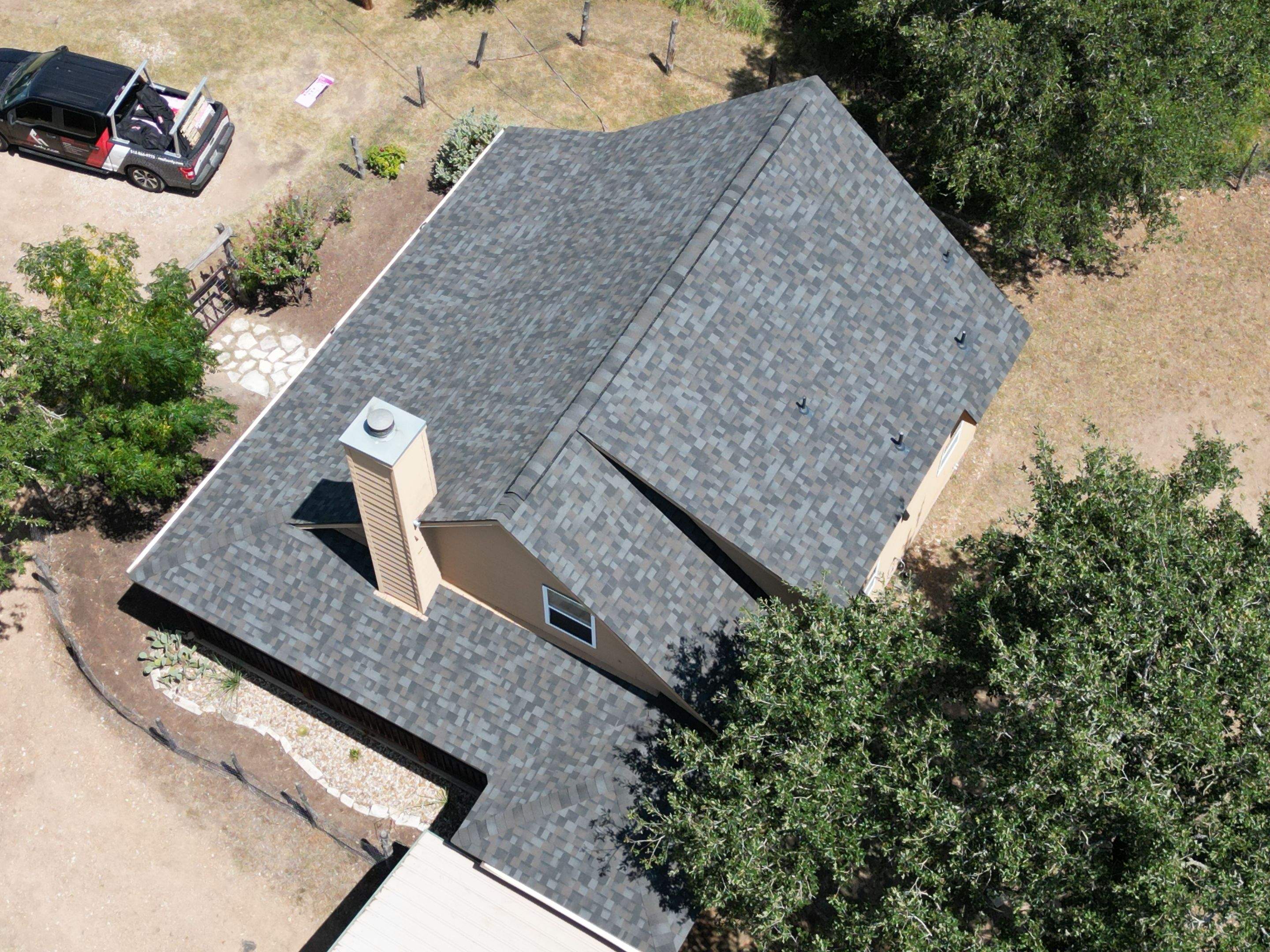 Williamsburg Gray - Owens Corning TruDefinition Duration by RoofsOnly.com