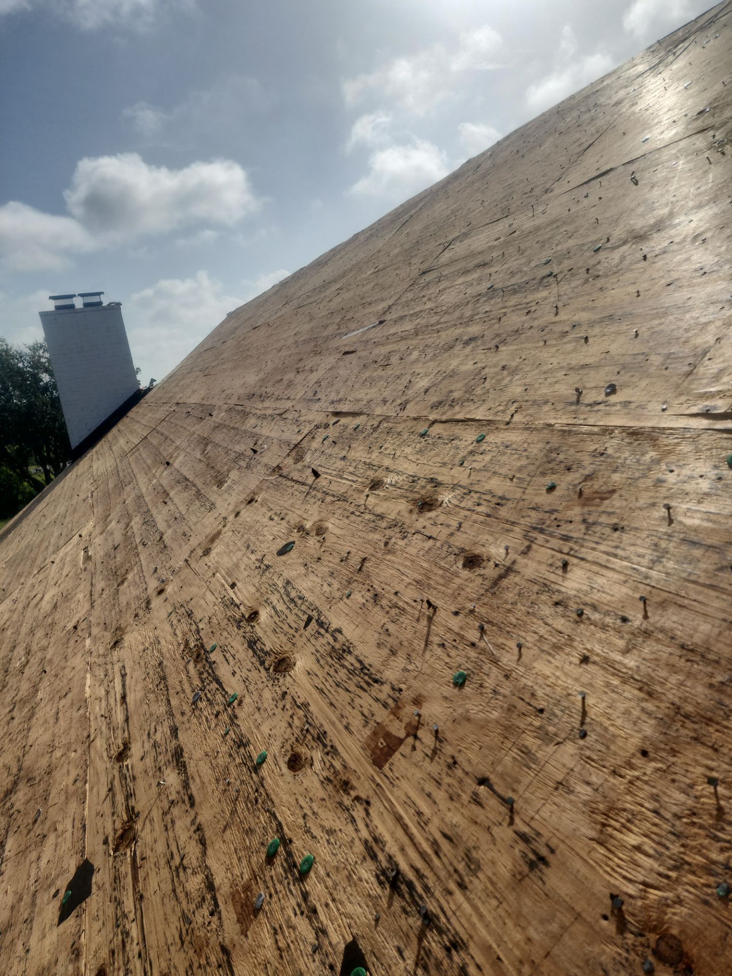 Residential Roofing Installation using Owen's Corning Duration (Lifetime) Shingles by Roof Repair Company