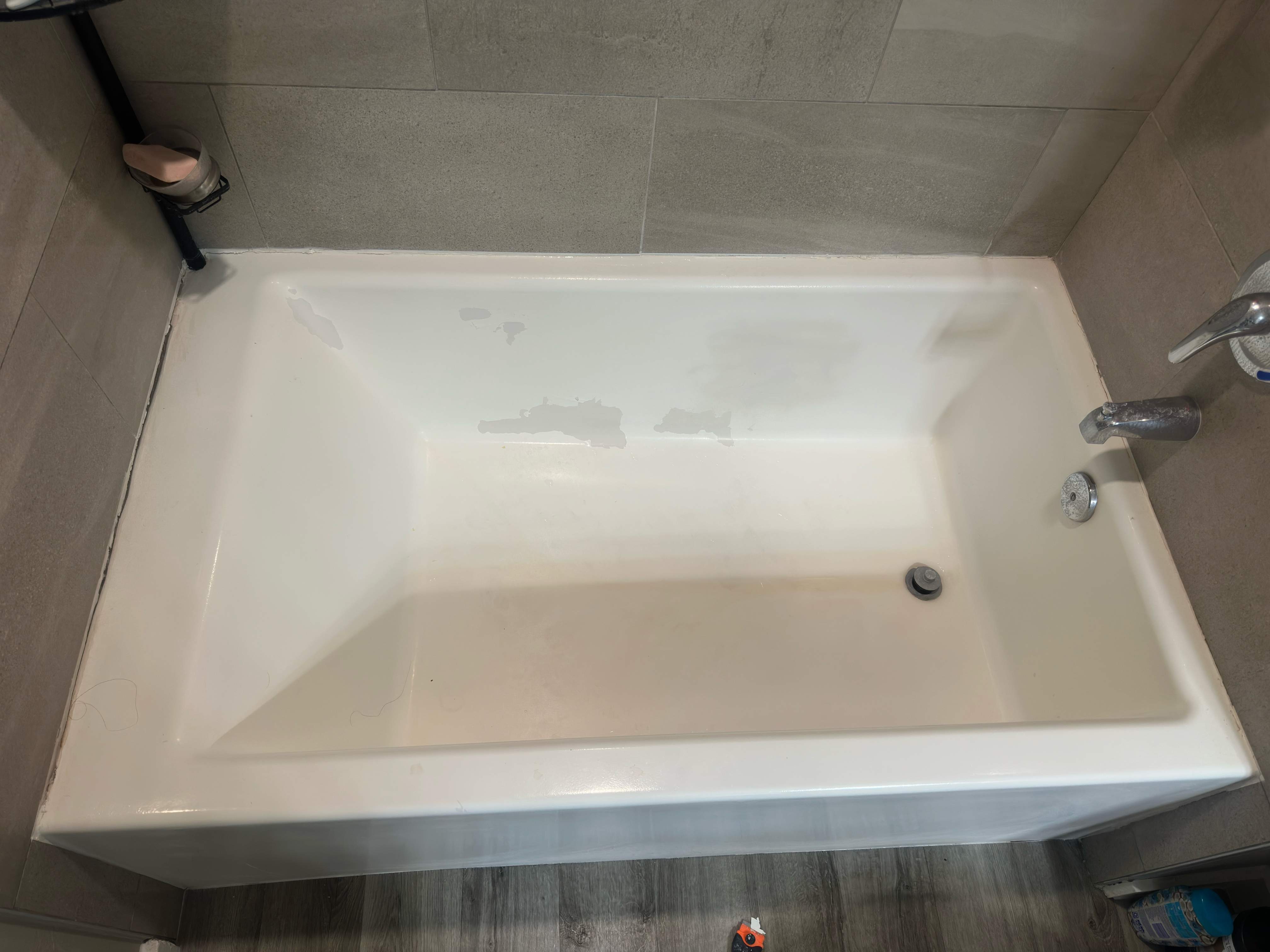 Bathtub Refinishing by Surface Experts - Cypress / North Katy