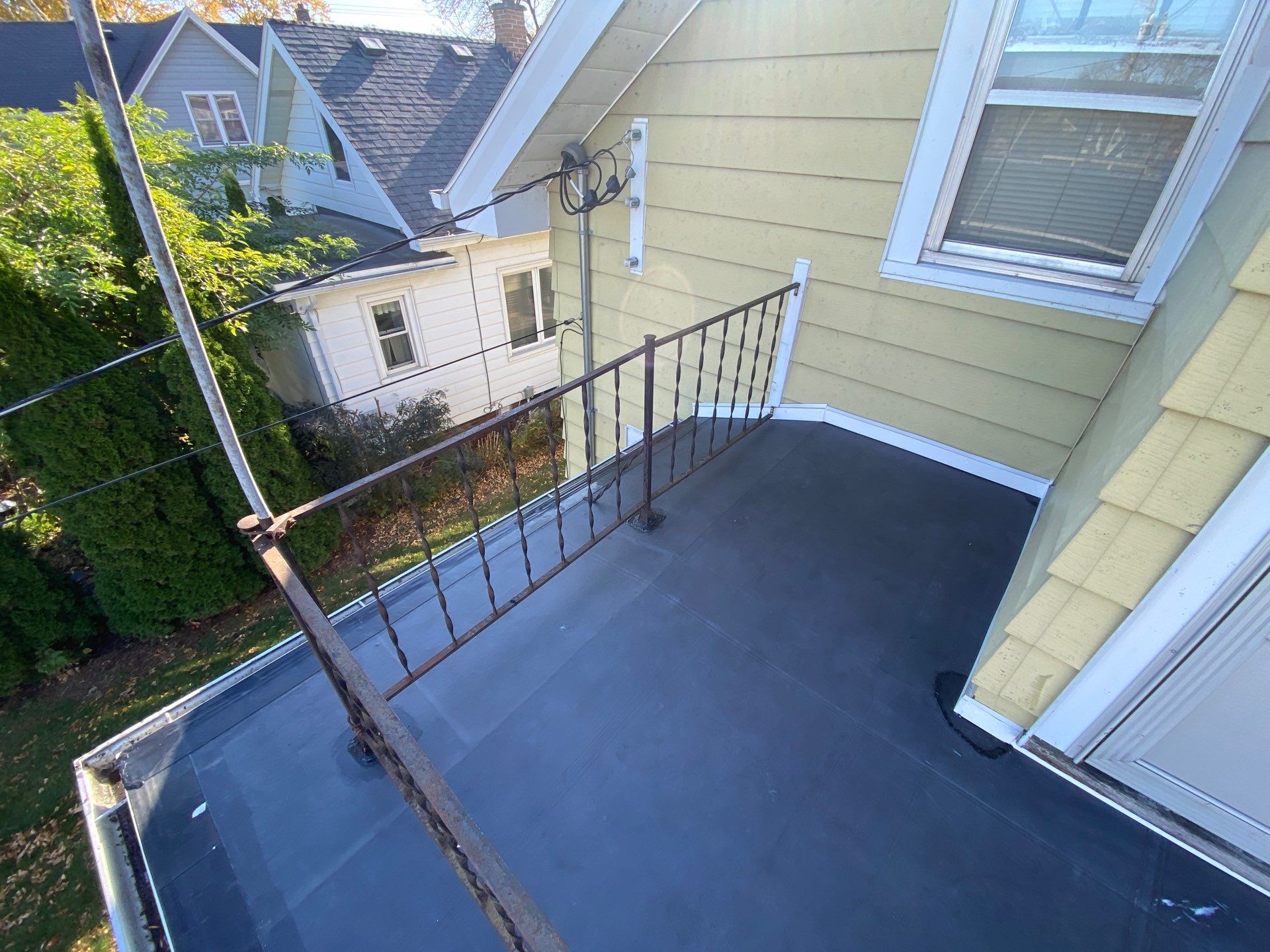 Flat Roof Porch with 60mil EPDM Rubber by Gellings Roofing & Siding