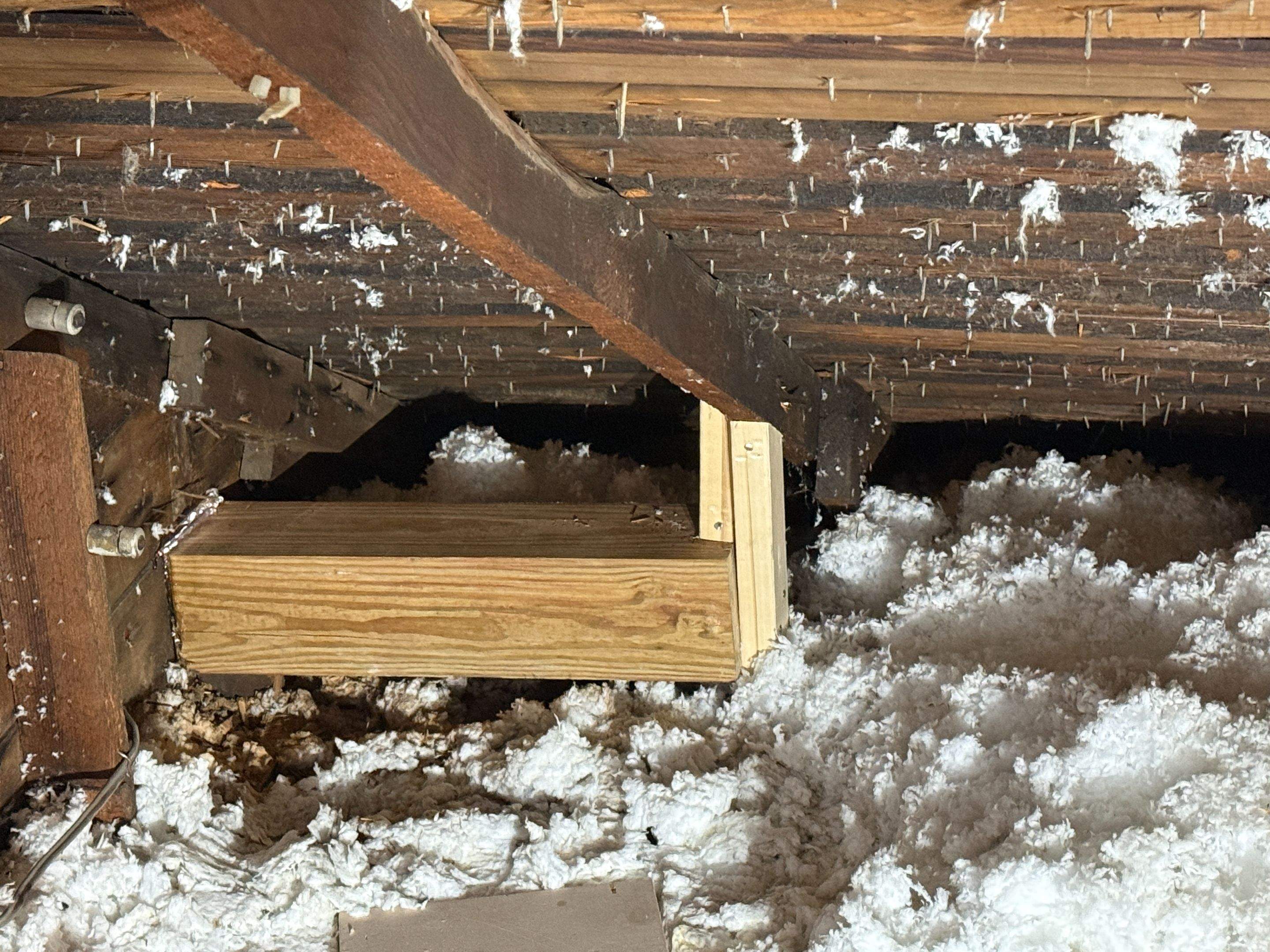 Full Residential Roof Replacement and Detached Garage Roofing in Council Bluffs by Star Home