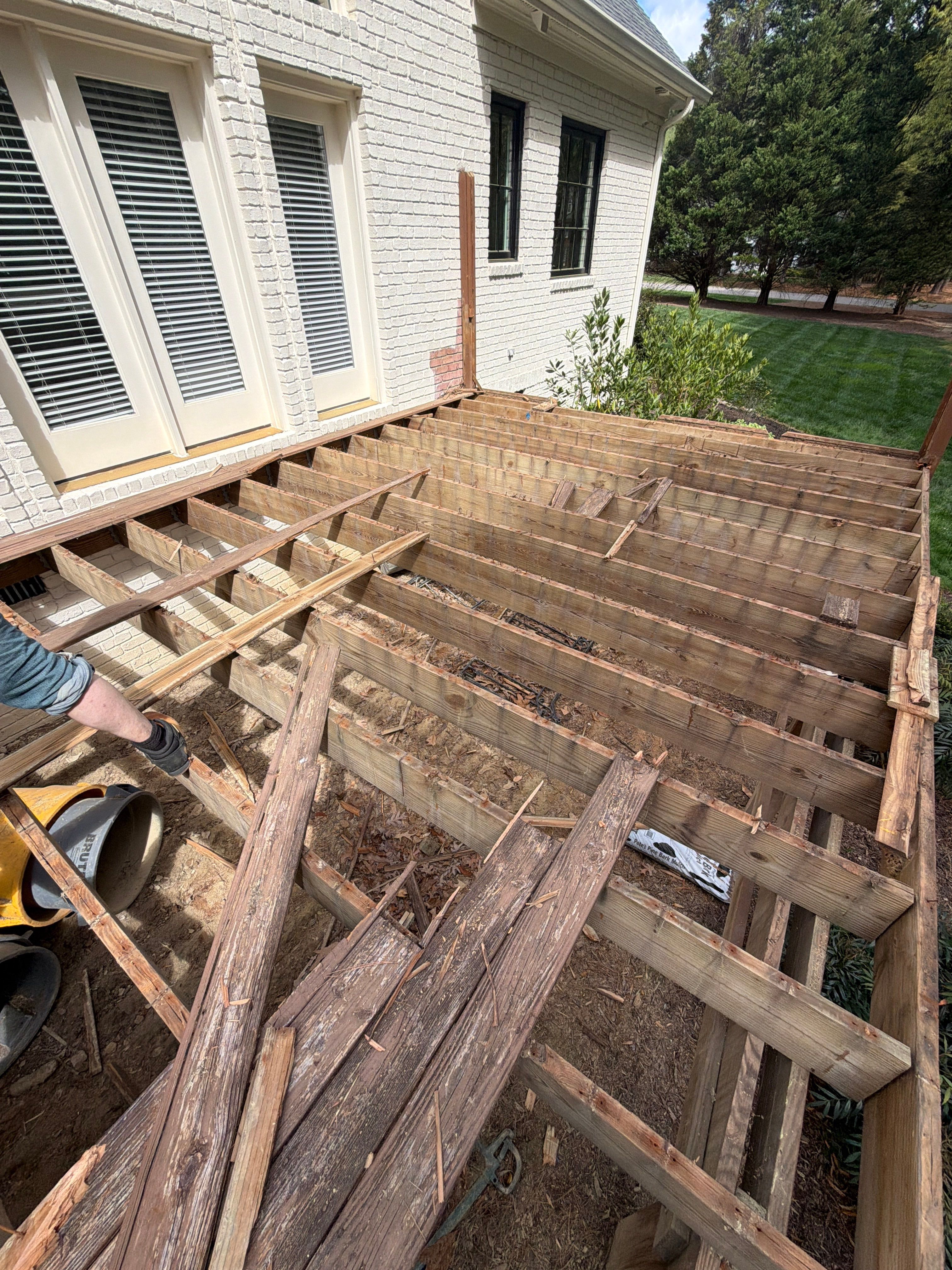 Deck Stain, Round Balusters & Screened Porch Transformation by Billy Weatherspoon Contractor