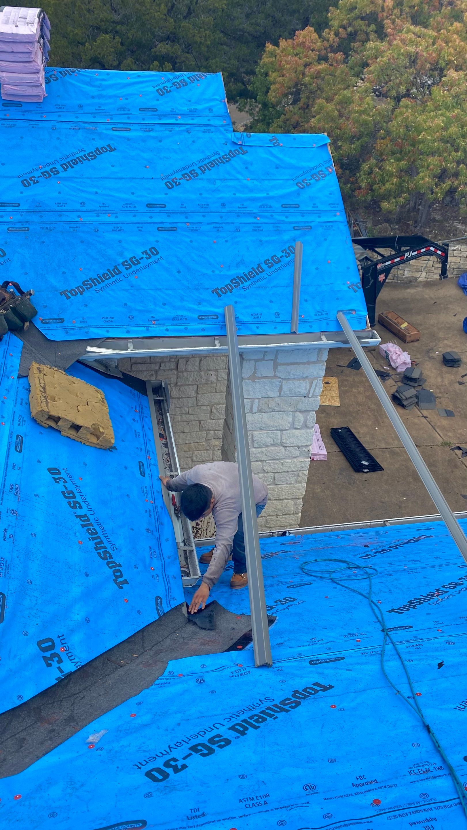 Residential Roof Replacement using Owens Corning 30 year Architectural Shingles by Premier Roofing and Contracting