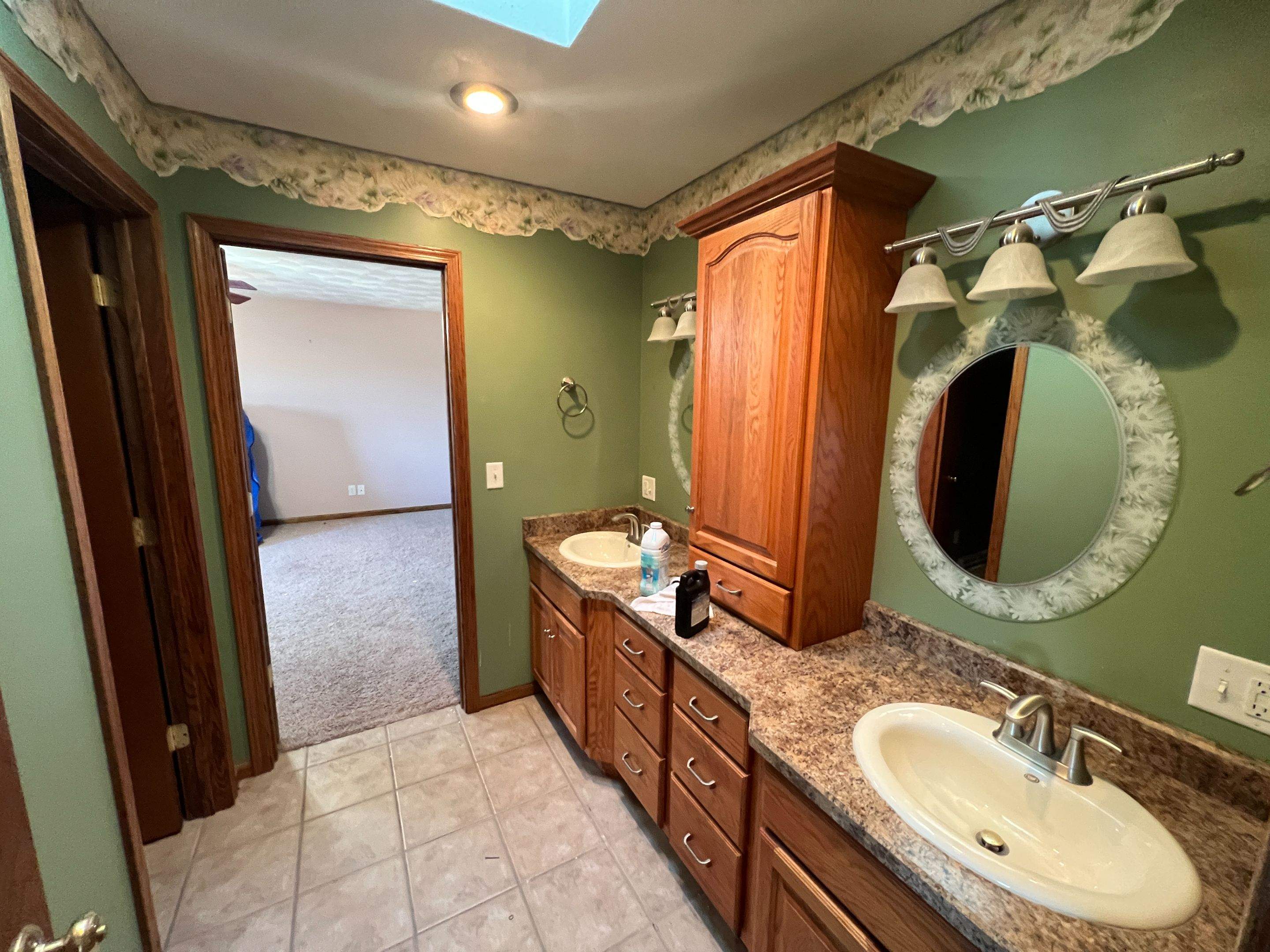 Pre-List Interior Refresh by Grandview Painting