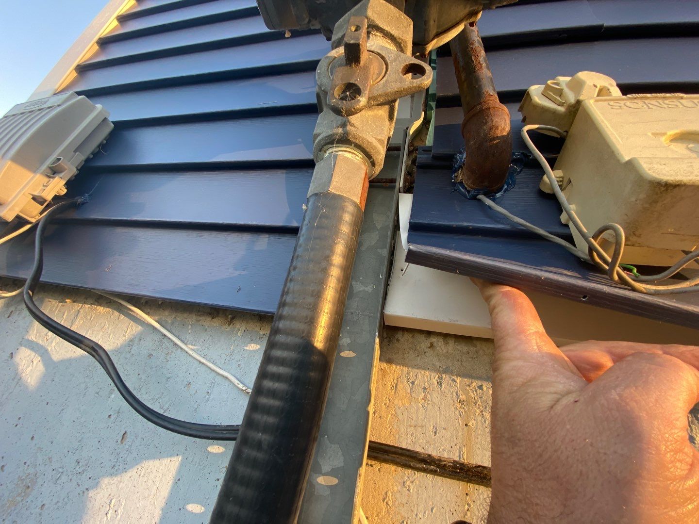 Siding Replacement using Certainteed Restoration Classic D4 Midnight Blue by 180 Contractors