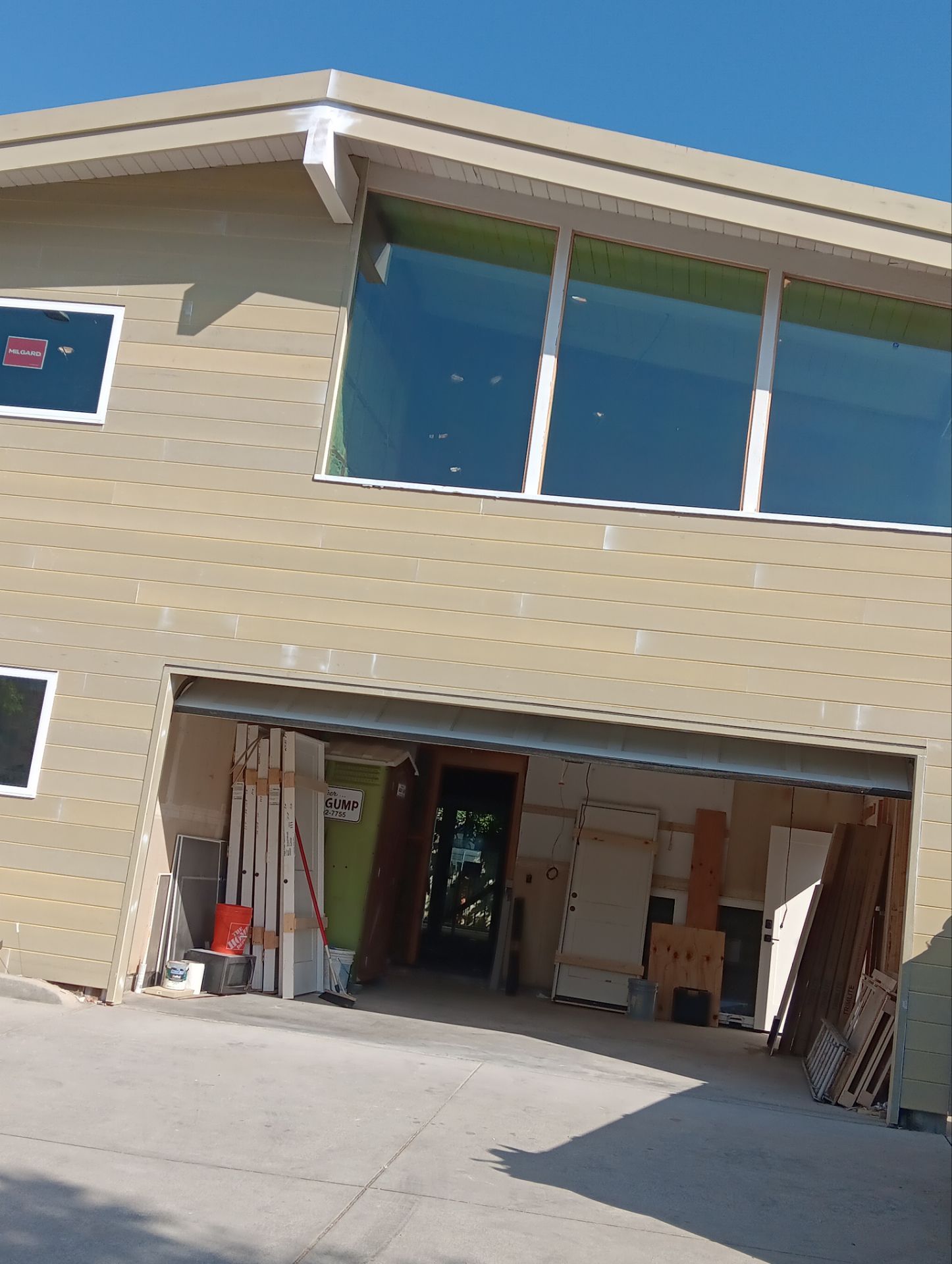 James Hardie prime V-grove by New Era Siding Inc 