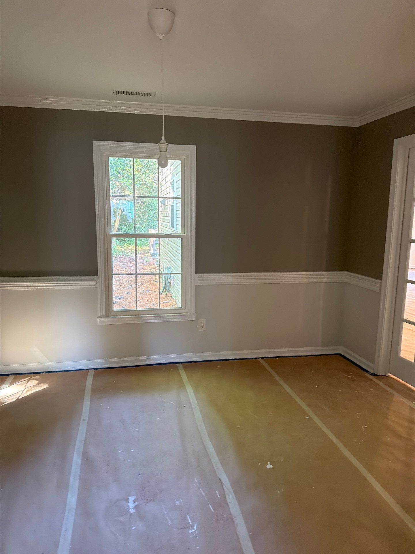 Residential - Virginia Beach  by Rodriguez Drywall And Paint 
