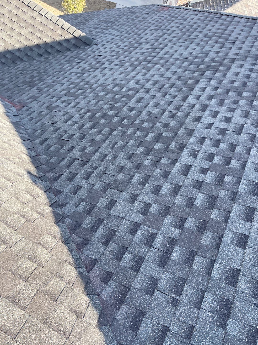 GAF HDZ - Weathered Wood by Elite Roofing LLC