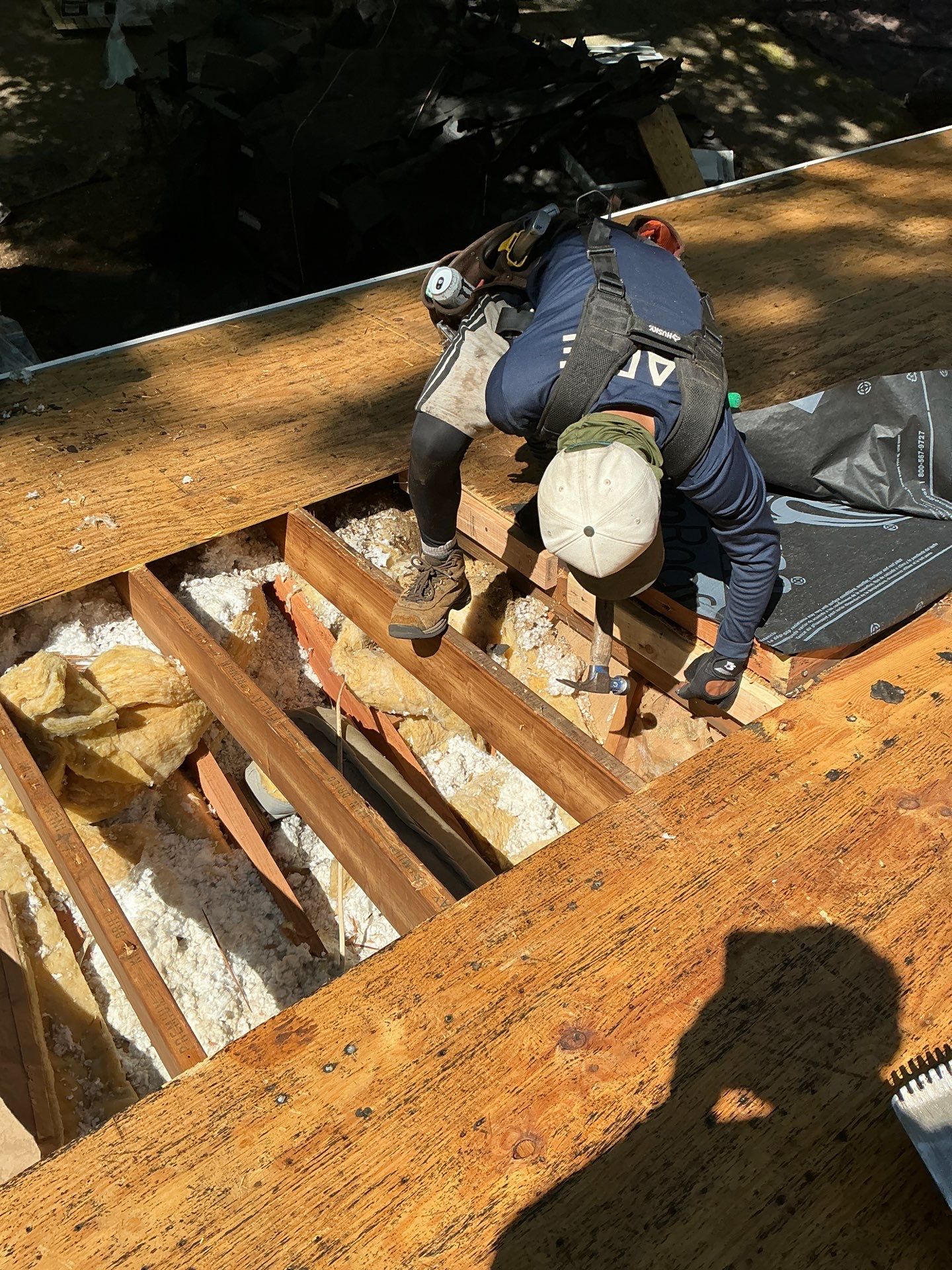 Waterfront Roof, Fascia, and Soffit Replacement in Gloucester Point by Cade Construction