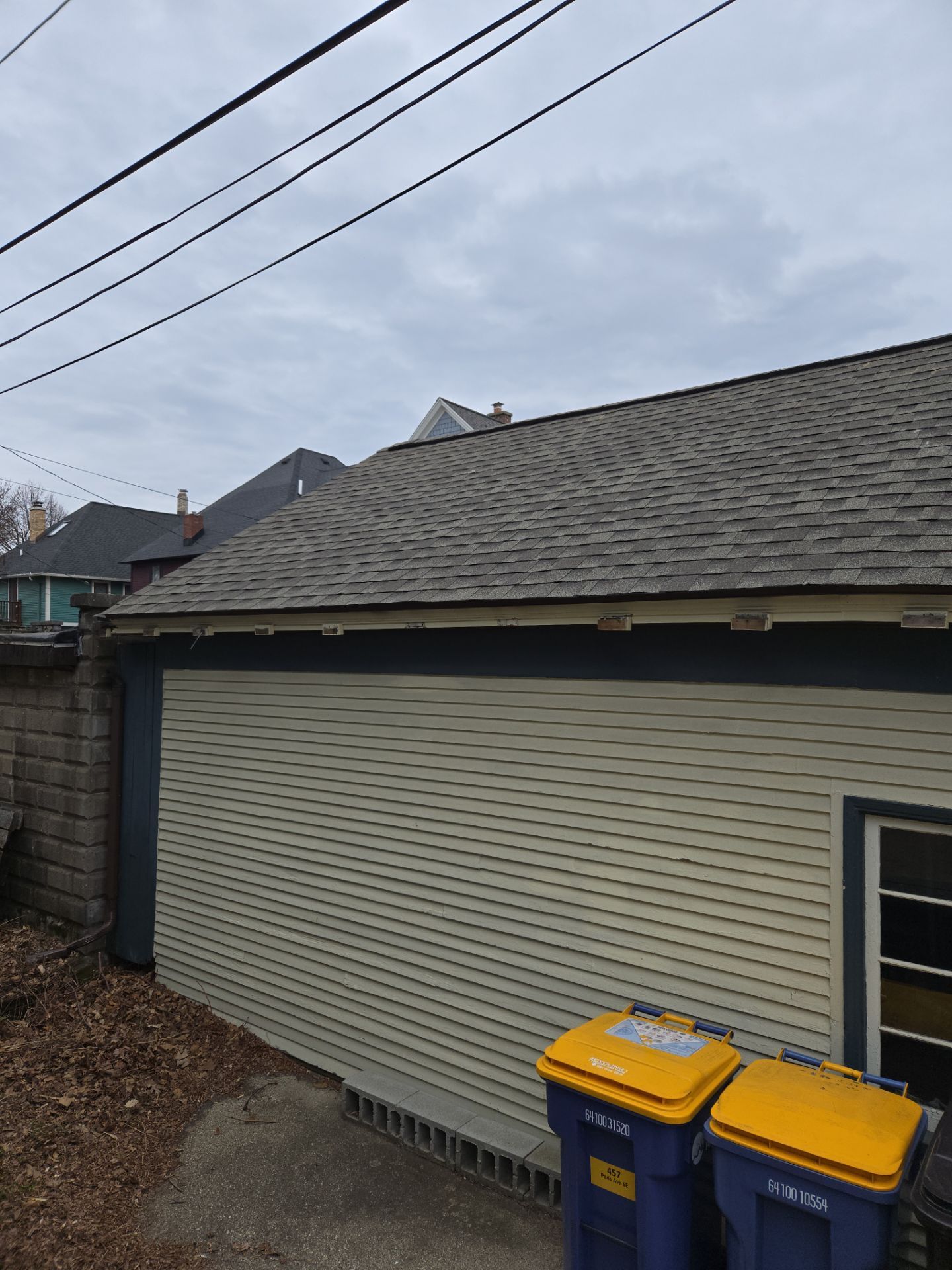 Residential Roofing Installation using GAF TIMBERLINE HDZ by Avalon Roofing and Exteriors