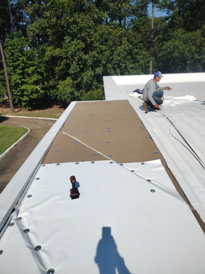 Office Building in Texarkana by Hostetler Roofing