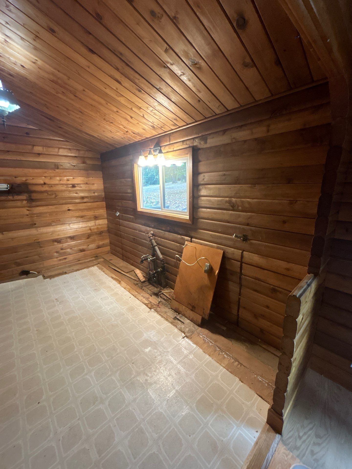 Kitchen Transformation in Newberg Log Cabin by Pinnacle Contractors