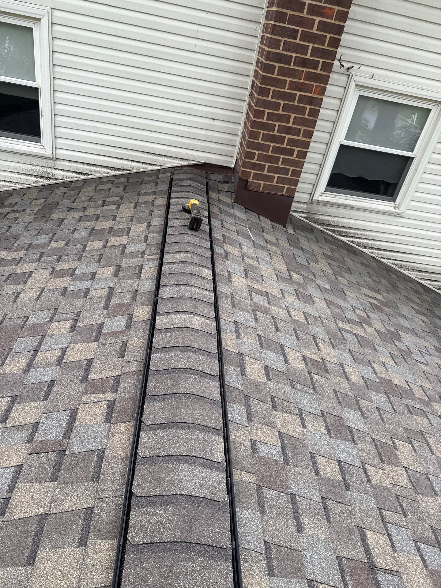 Springfield : Residential Roof Replacement with CertainTeed Landmark Pro in Max Weathered Wood  by RM Banning, Inc.