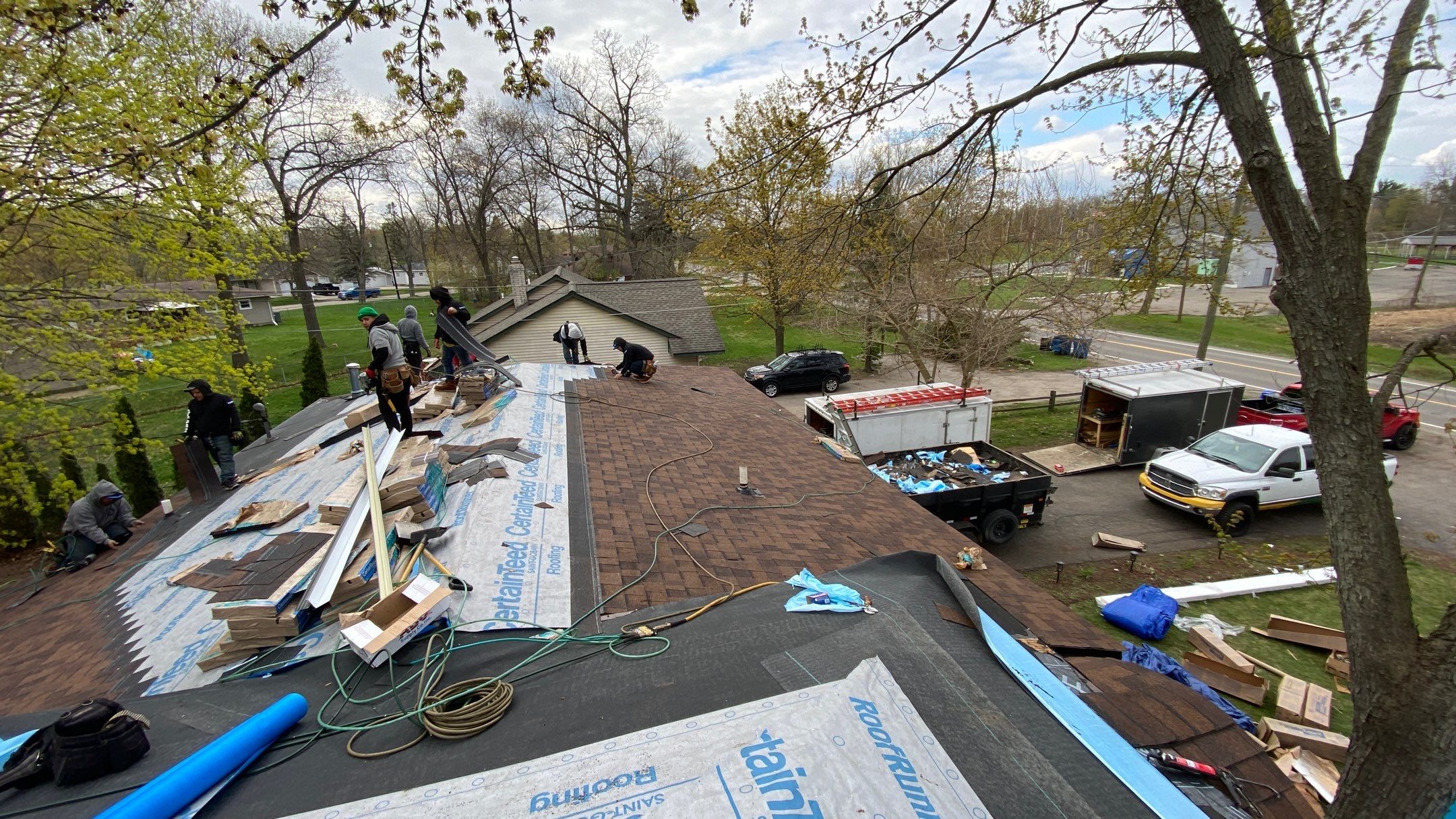 Roof Replacement using CertainTeed Landmark by 180 Contractors
