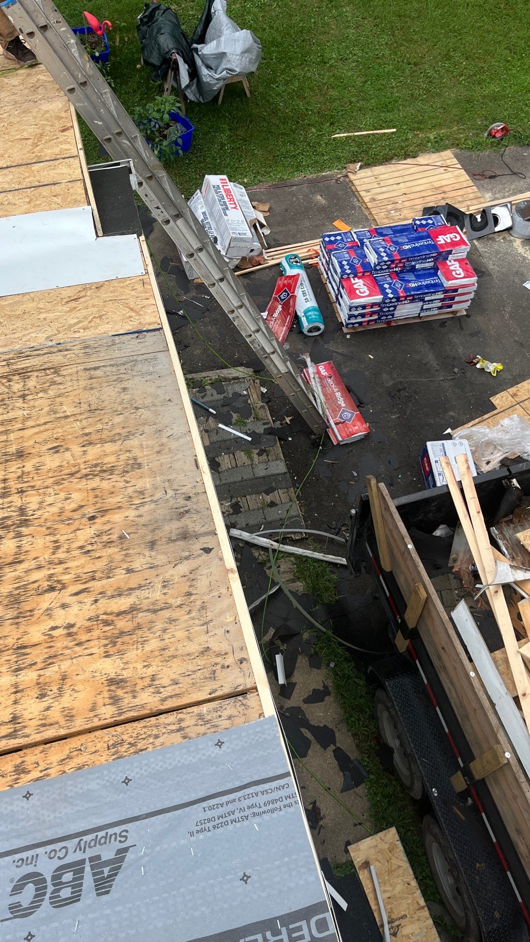 Residential Roofing Installation using GAF Timberline HDZ Hunter Green by Rainstoppers Roofing