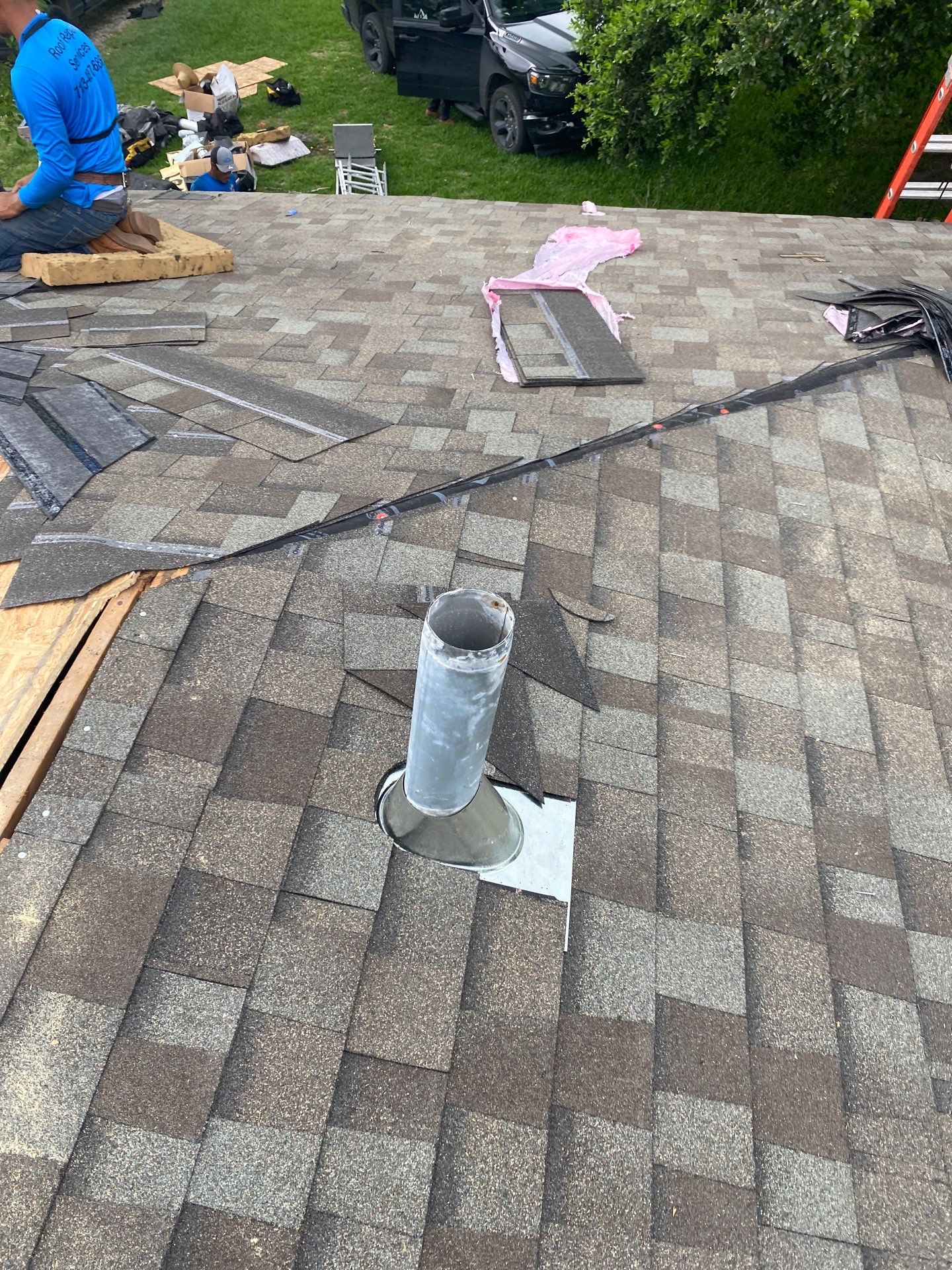 Residential Roofing Installation using Owen's Corning Duration (Lifetime) Shingles by Roof Repair Company