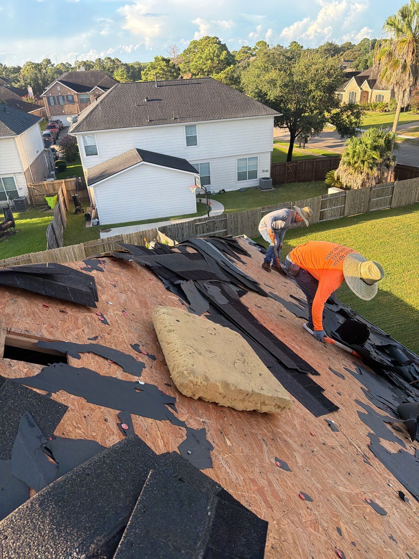 Roof Replacement in Sedona Creek, Missouri City TX by Roof Repair Company