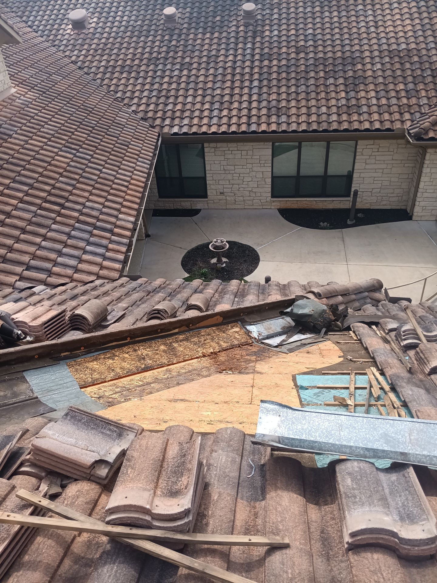 Roof Repair Sugarland by Roof Repair Company