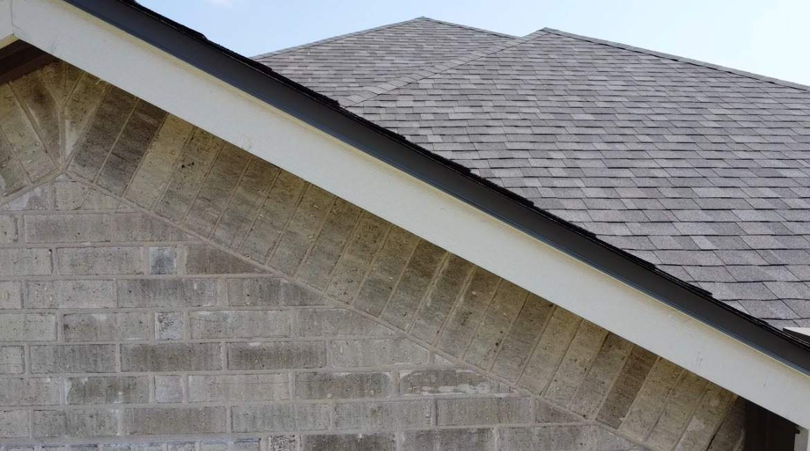 Residential Roofing Installation using Owens Corning Oakridge by Kstylez Roofing & Construction