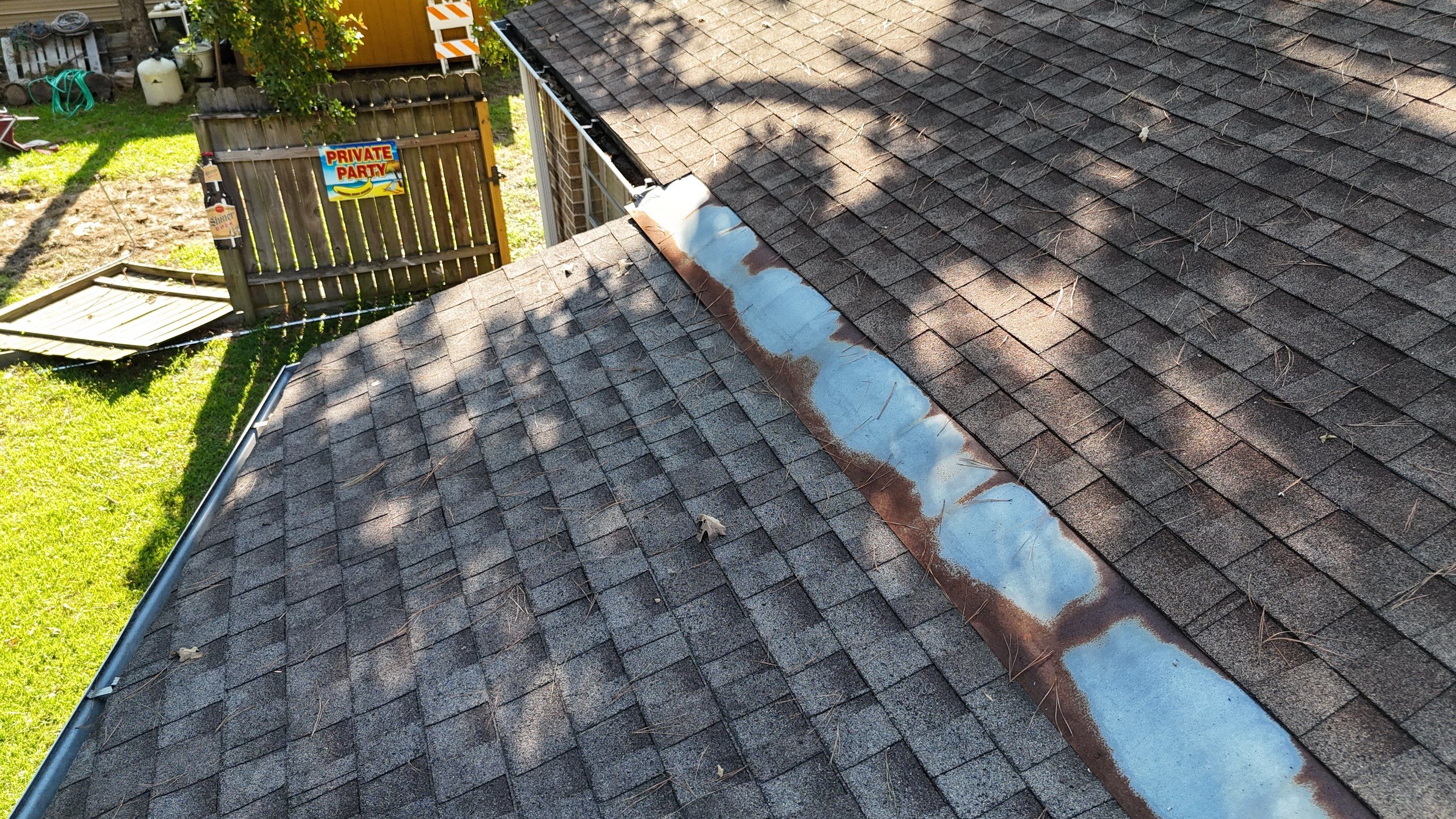 Crosby Roof Installation using Atlas Pinnacle Pristine by Modern BYLT Roofing & Construction