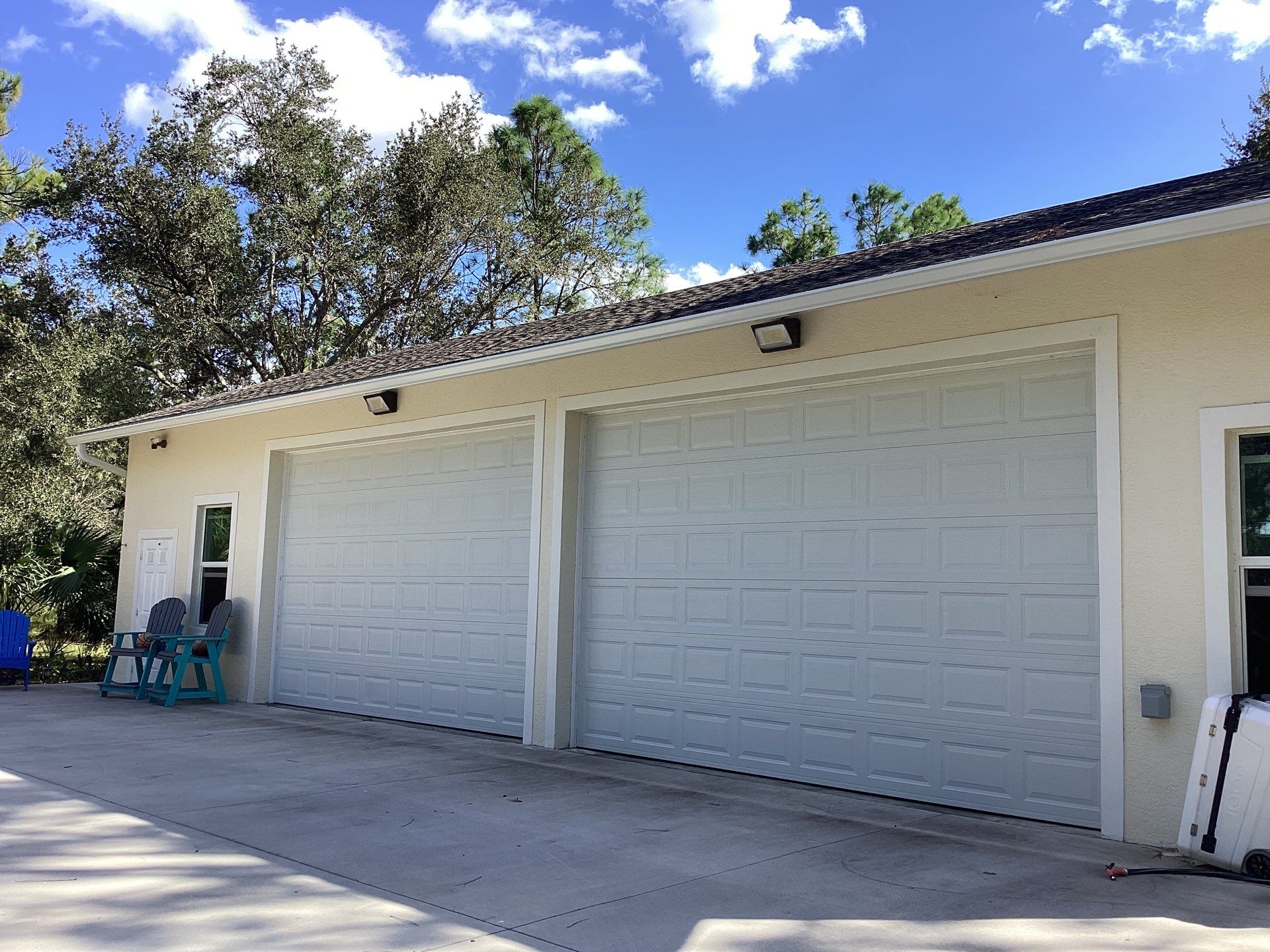 Gutter cleaning and Seal in Lehigh Acres, FL by Gutter Professors