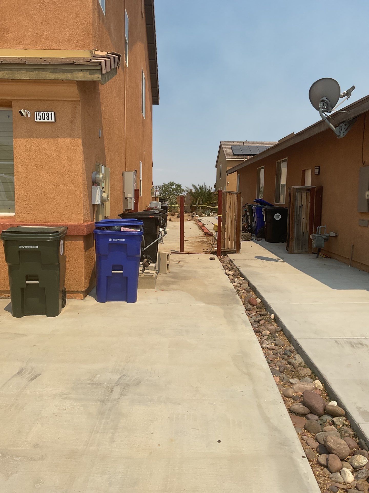 Fence Installation using Vinyl by Fence Guys Inc. 