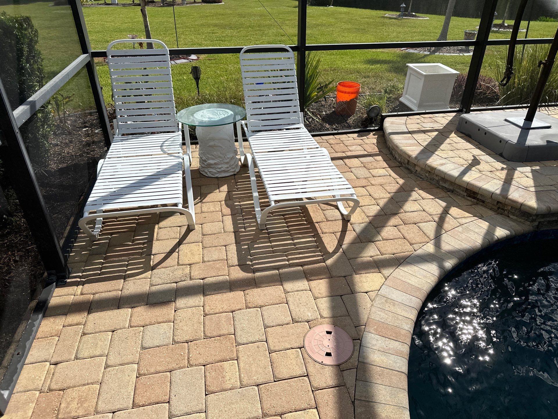 Paver Driveway, Pool Deck, Outdoor Furniture & Culvert Cleaning in Winding River Community, Bradenton, FL | Sunshine AquaWash by Sunshine AquaWash