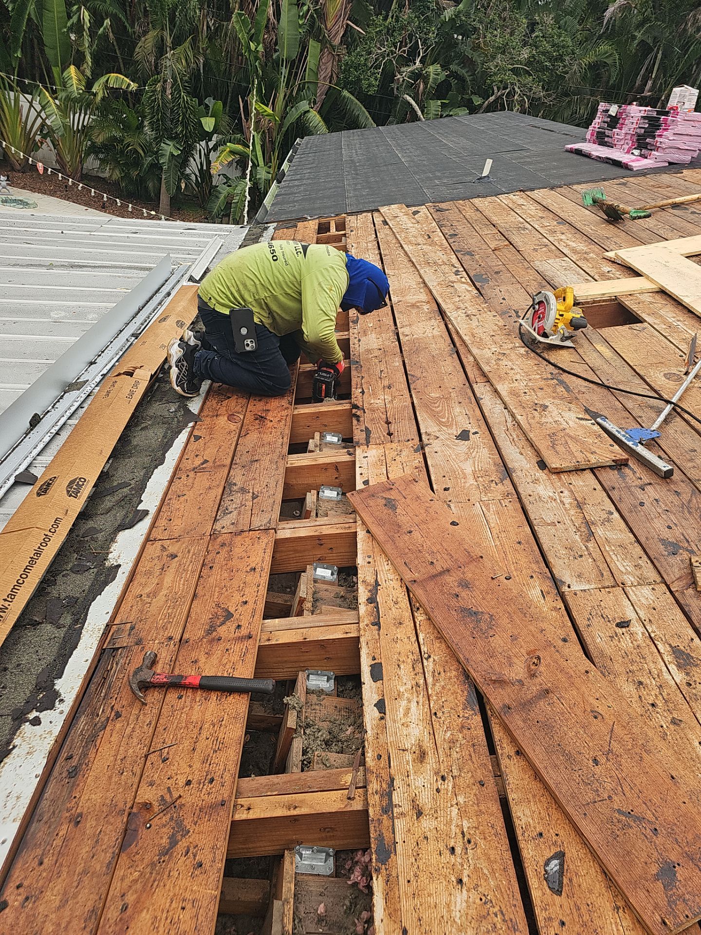 Project in St. Petersburg 33703 by Mitchell Roofing Company LLC 