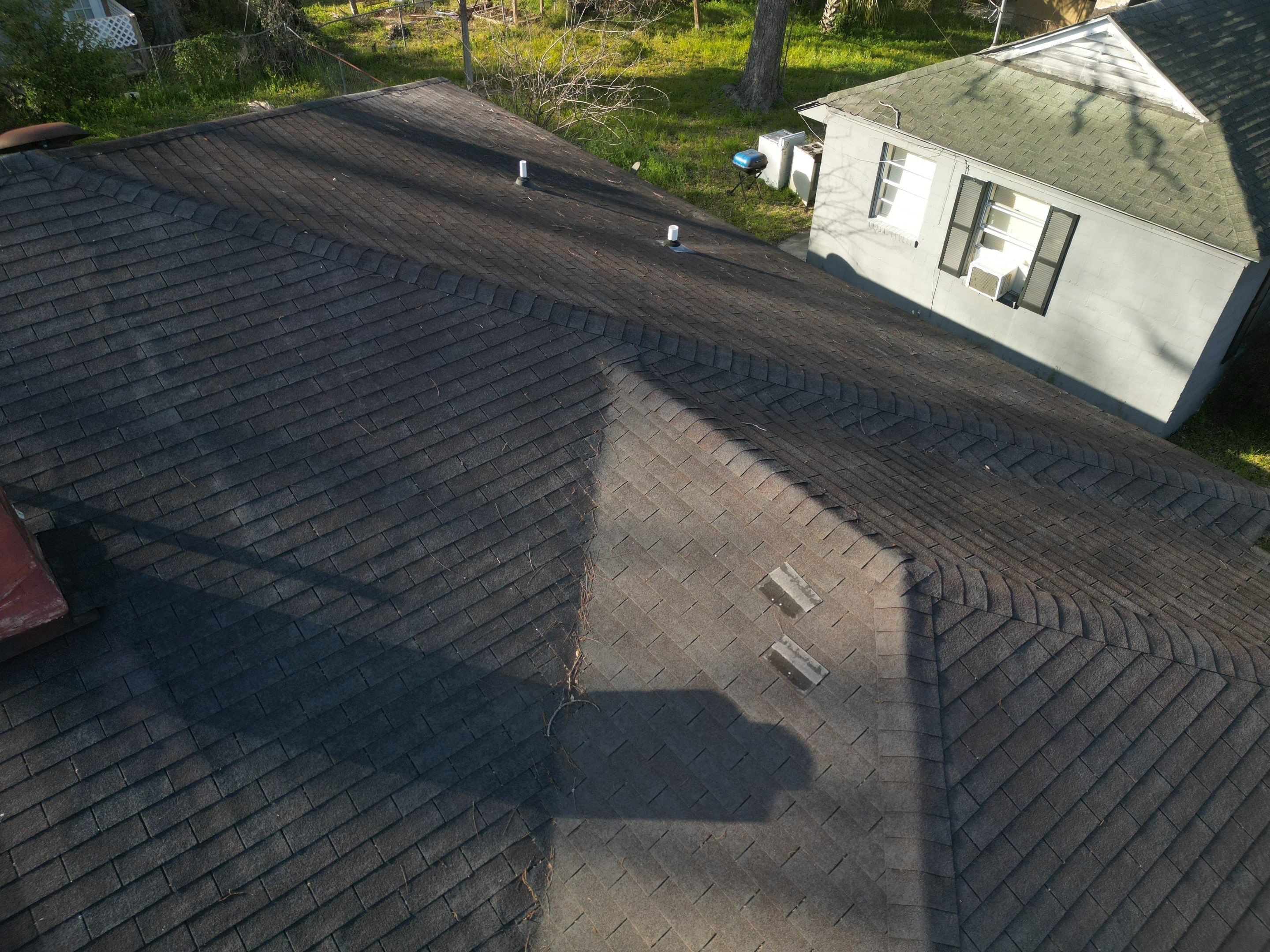 Atlas Pinnacle Pristine: Transforming Residential Roofscapes with Superior Installation by Talya Roofing