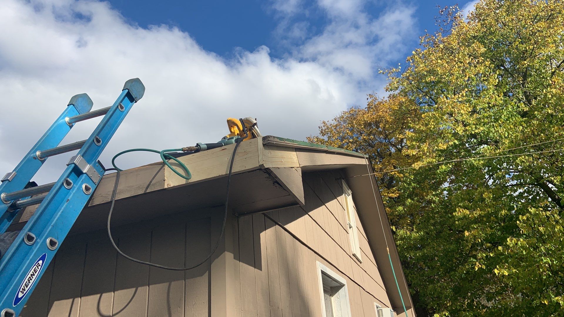 Roof Replacement using CertainTeed Landmark by 180 Contractors