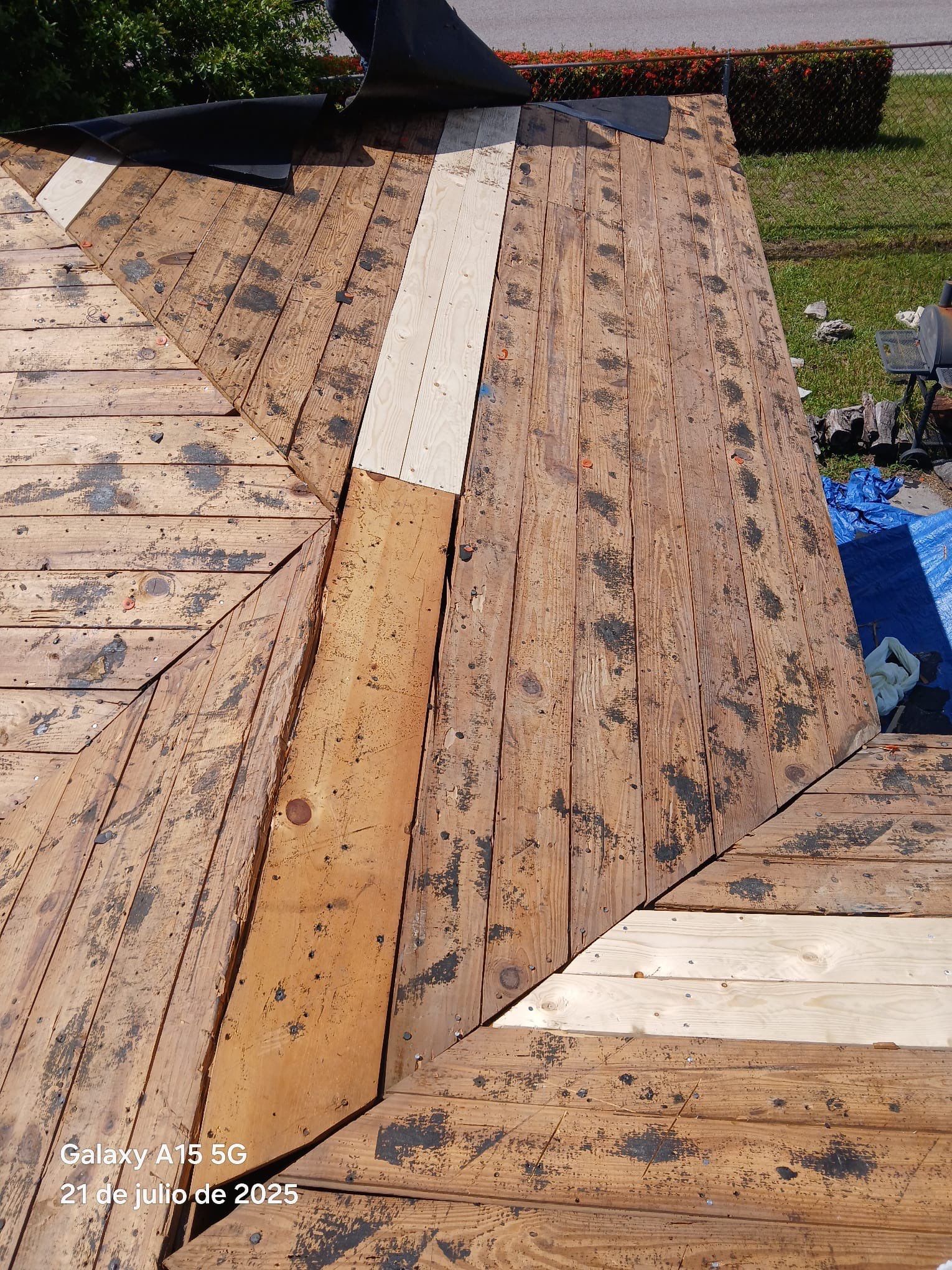 Project in St. Petersburg 33711 by Mitchell Roofing Company LLC 