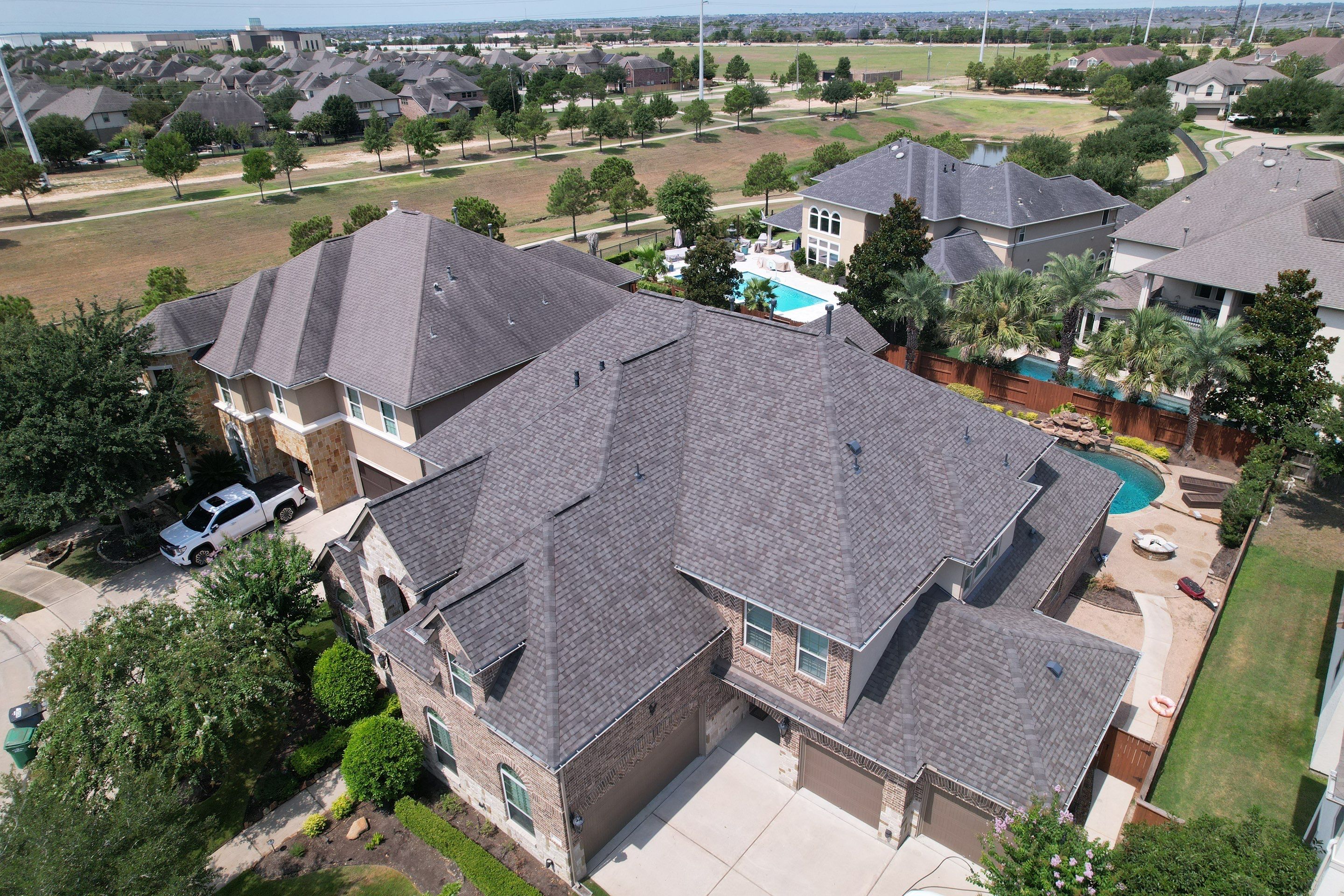 Residential Roofing Installation using CertainTeed Landmark by Vlex Roofing