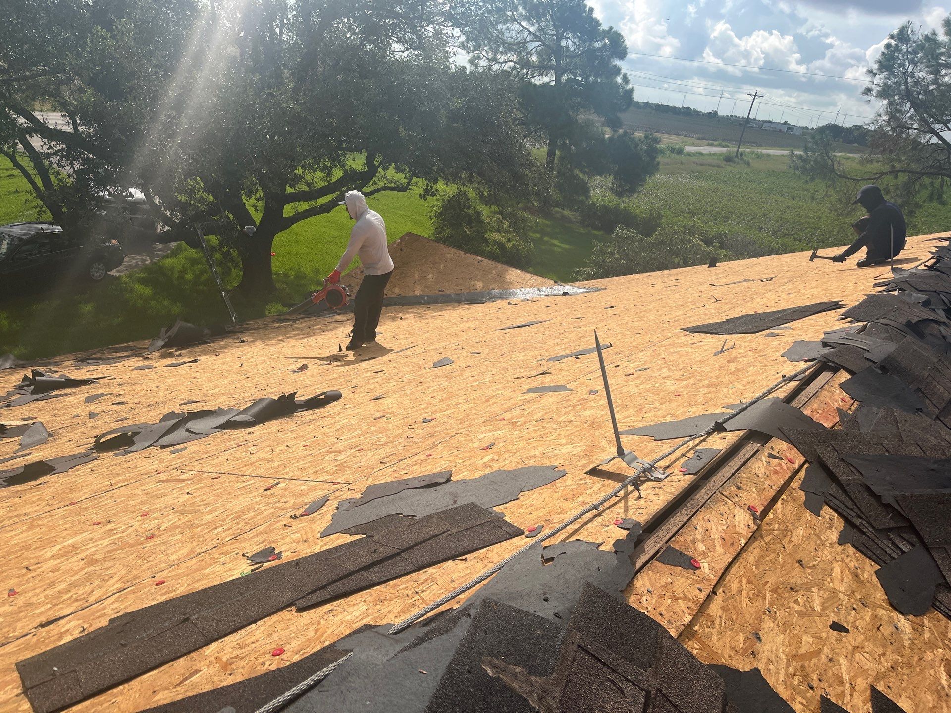 Residential Roofing Installation using Owen's Corning Duration (Lifetime) Shingles by Roof Repair Company