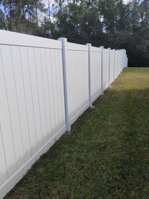 Vinyl Fence in Cape Coral