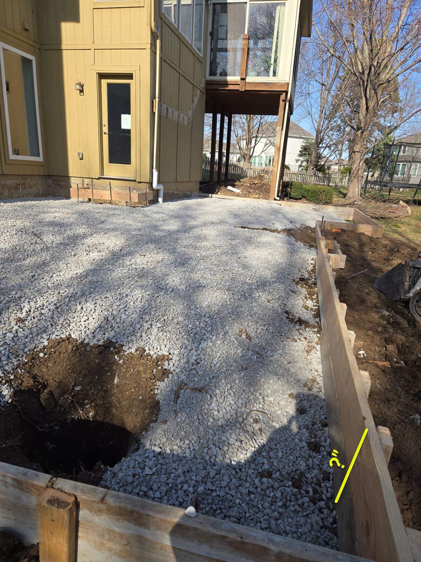 Back Yard Patio, Pergola, and Deck by LAND ESCAPES LLC