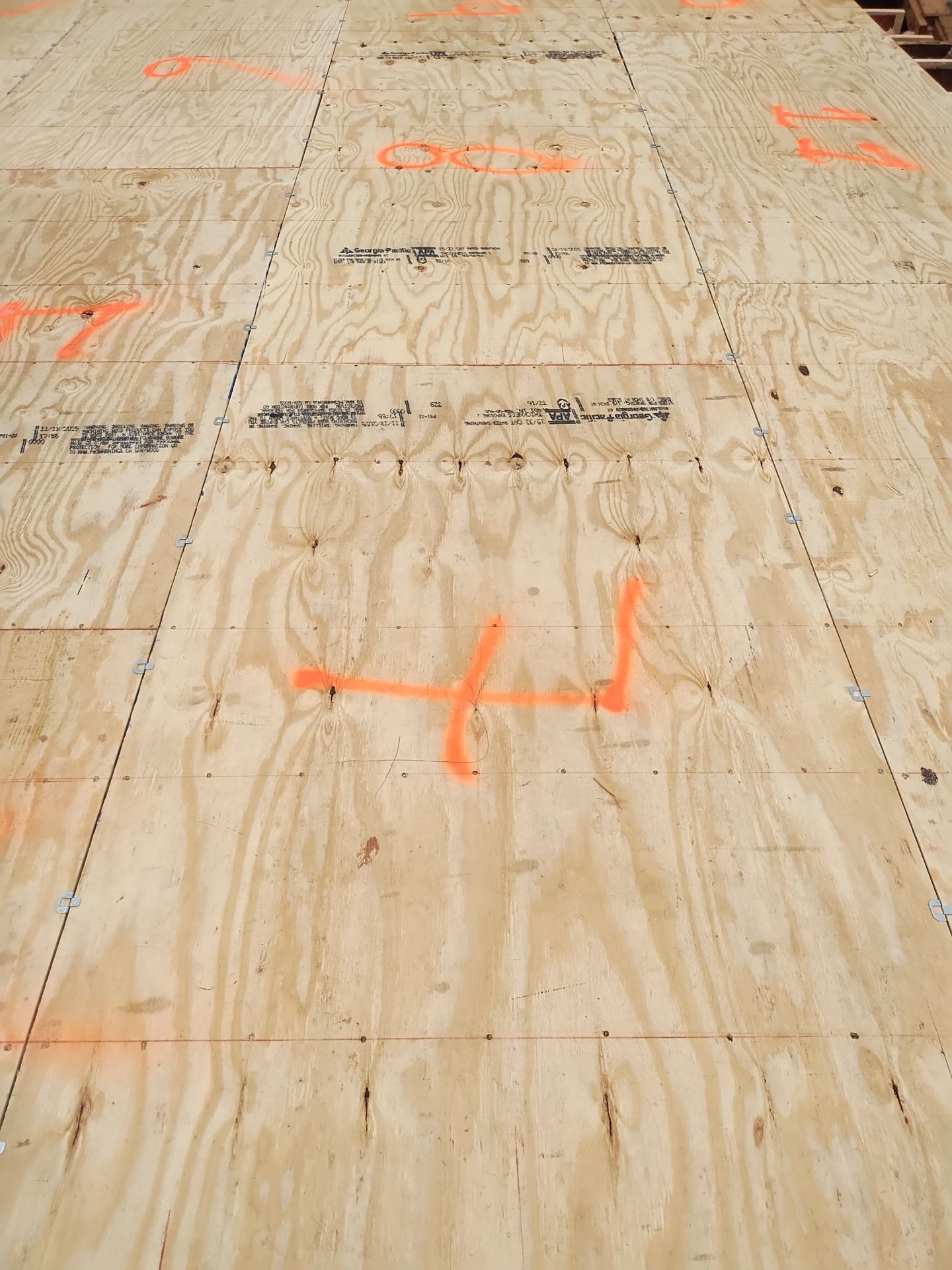 Project in St. Petersburg 33703 by Mitchell Roofing Company LLC 