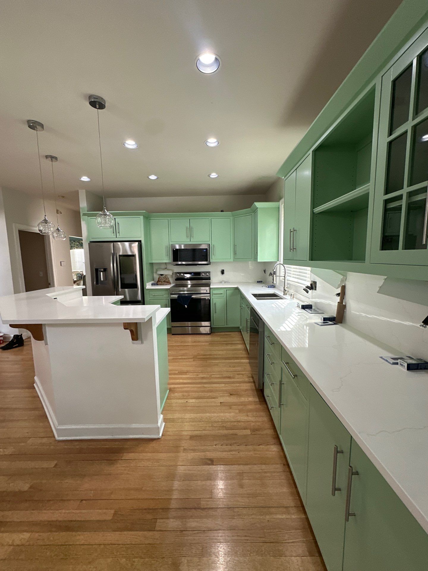 Cabinets and drawers repair by OCS Contracting Services