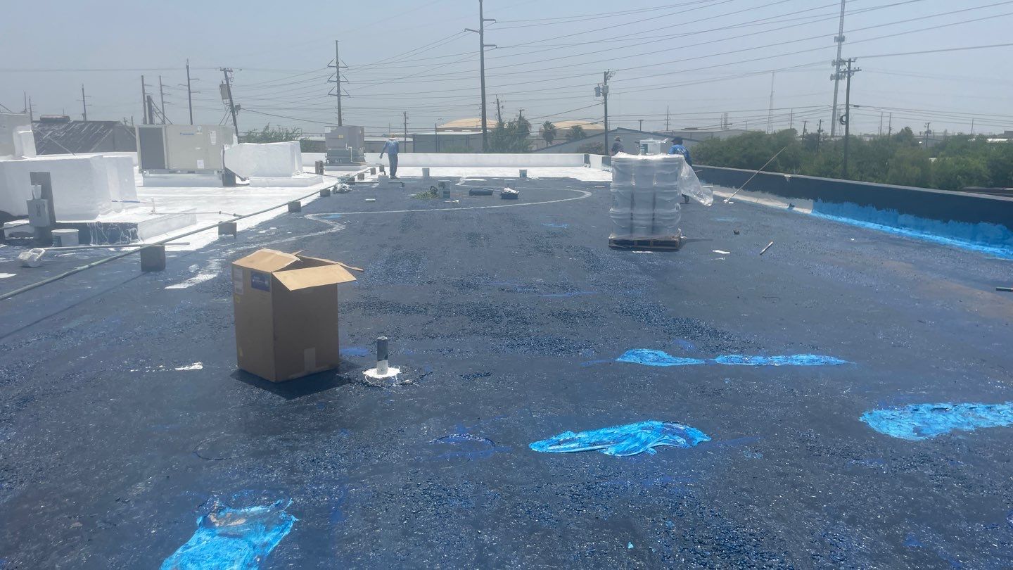 Dirty leaking Gravel Roof by Bayfront Roofing and Construction