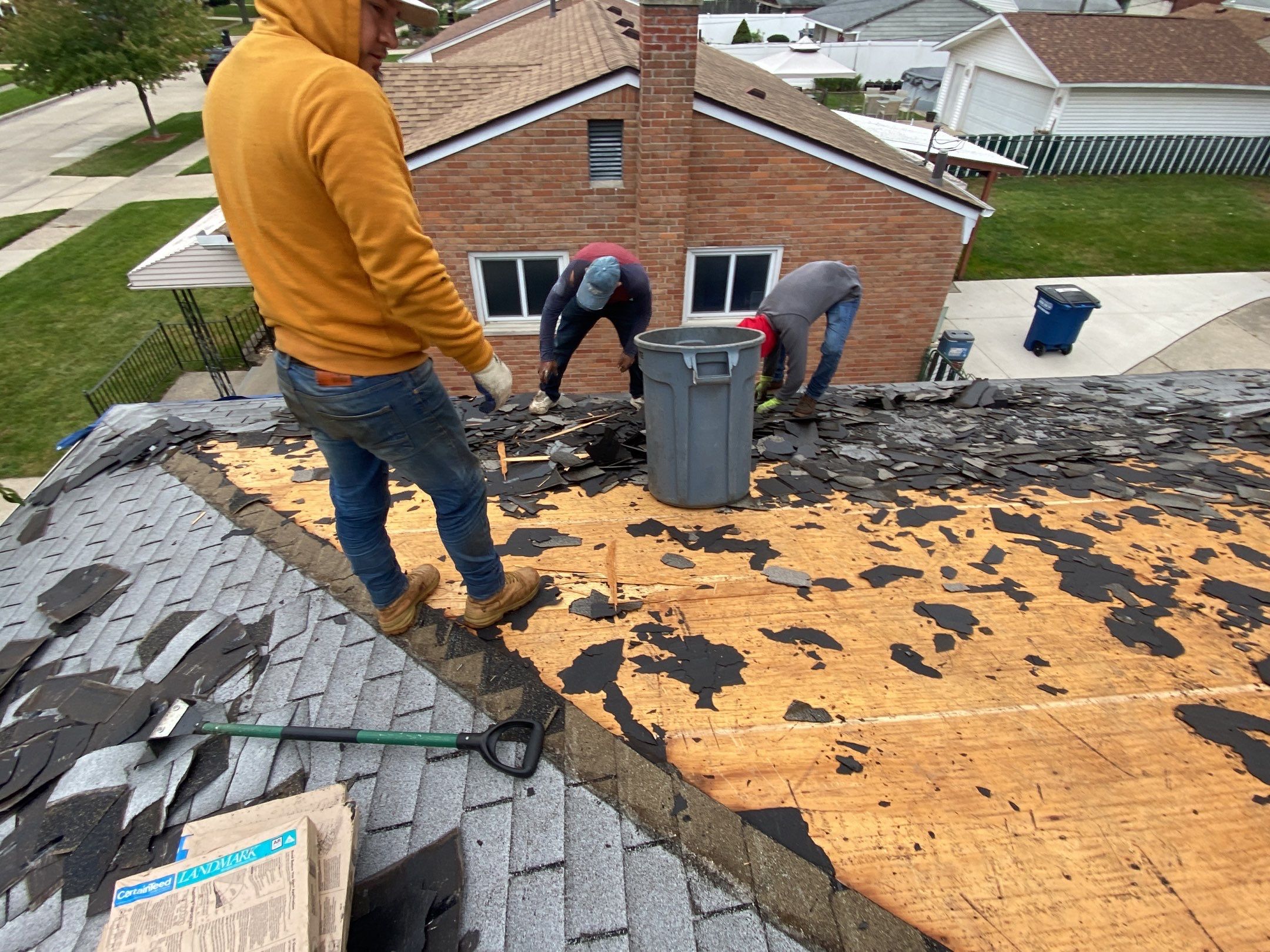 Roof Replacement using CertainTeed Landmark by 180 Contractors