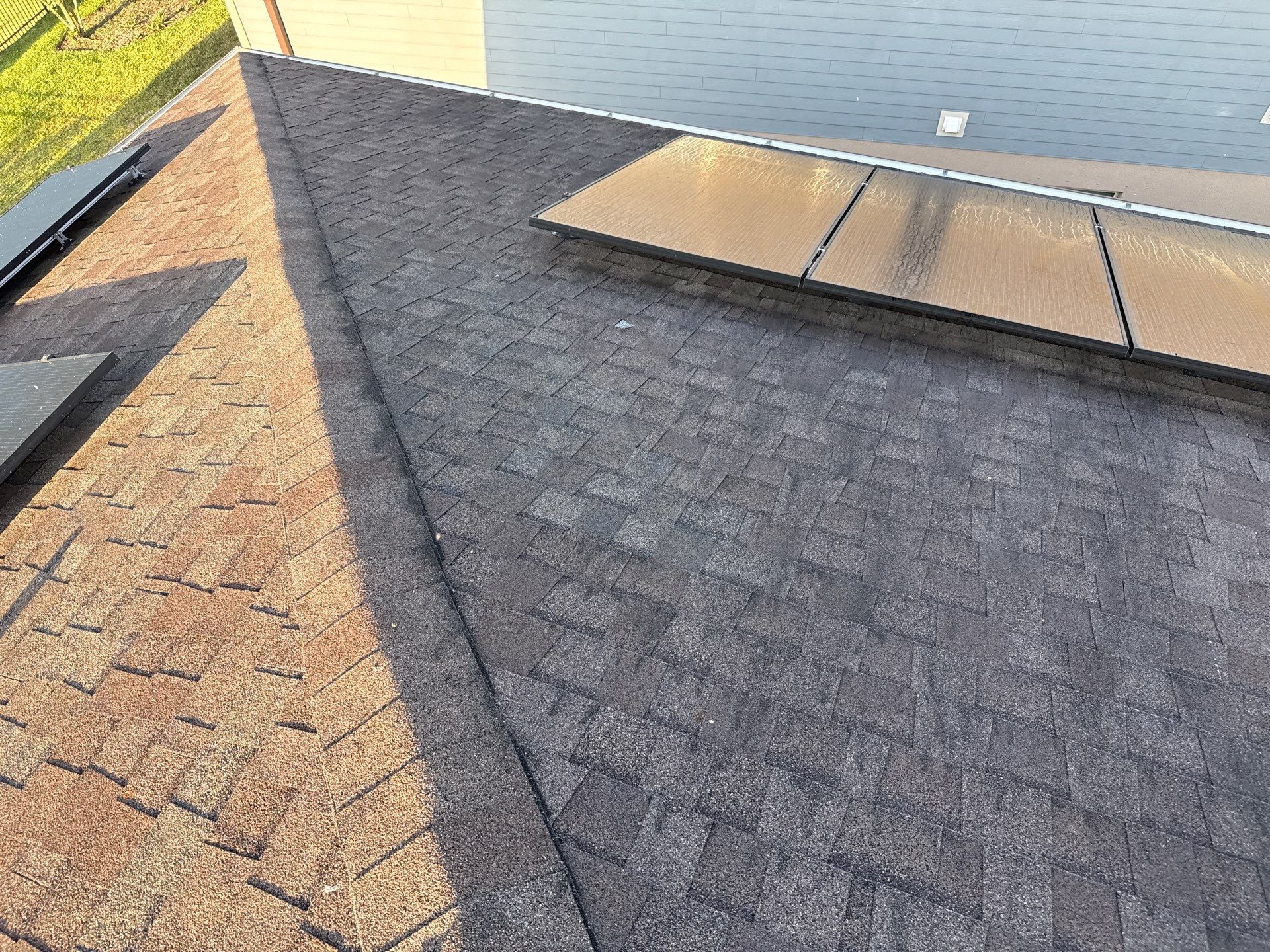 Roof Soft Wash, Pool Deck & Screen Enclosure Cleaning – Trevesta Community, Palmetto, FL by Sunshine AquaWash