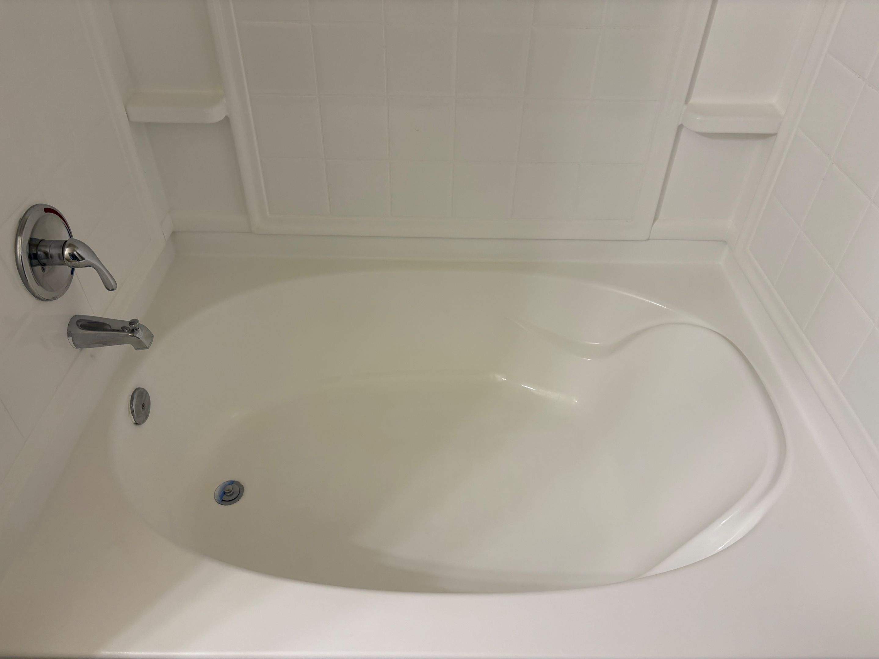 Bathtub Cosmetic Repair by Surface Experts - Cypress / North Katy