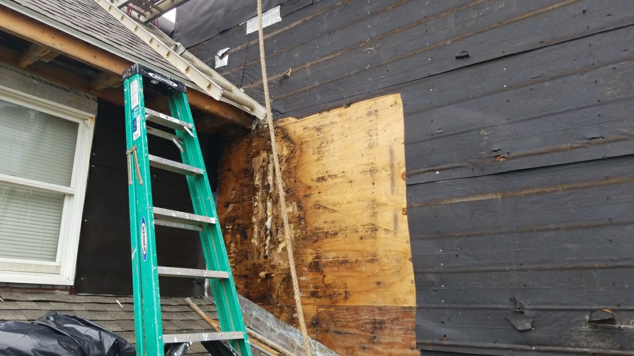 Carolina Clipper Full Exterior Project by Gallop Roofing & Remodeling, Inc.