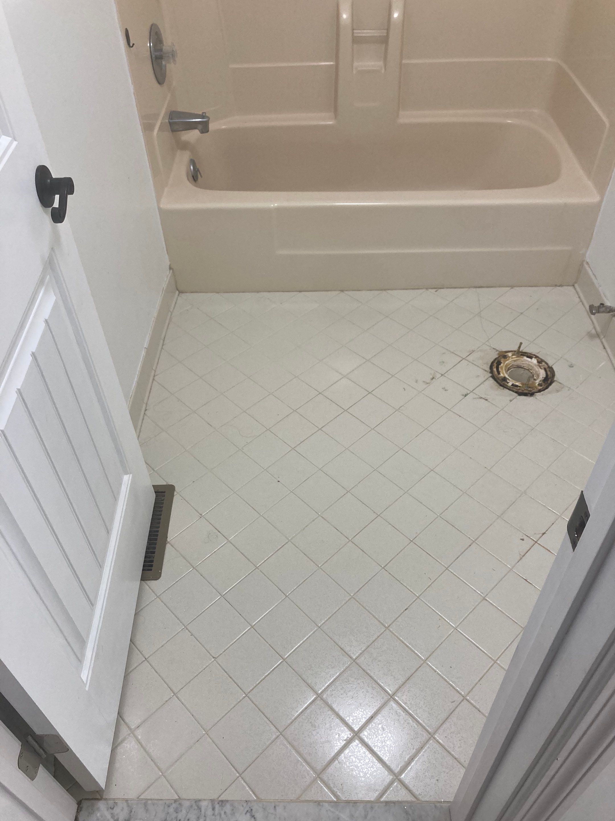 New custom tile shower and bathroom floor! by Footprints Floors of Nashville